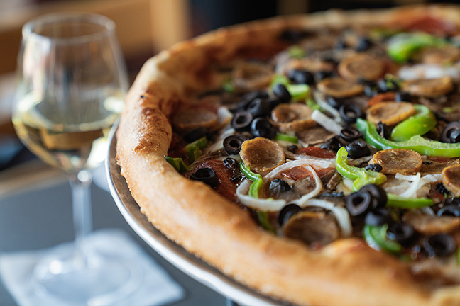 Dewey's Pizza celebrates 13 years in Edwardsville IL