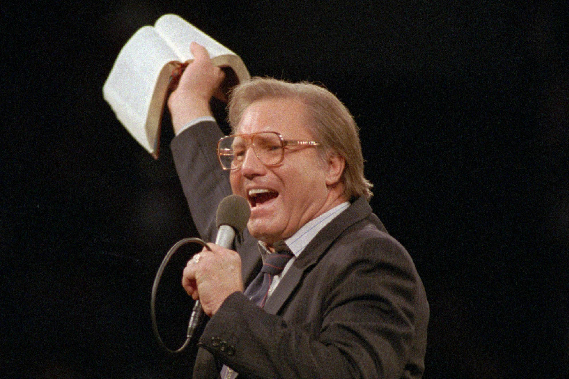 https://s.hdnux.com/photos/01/52/75/15/28037954/3/rawImage.jpg