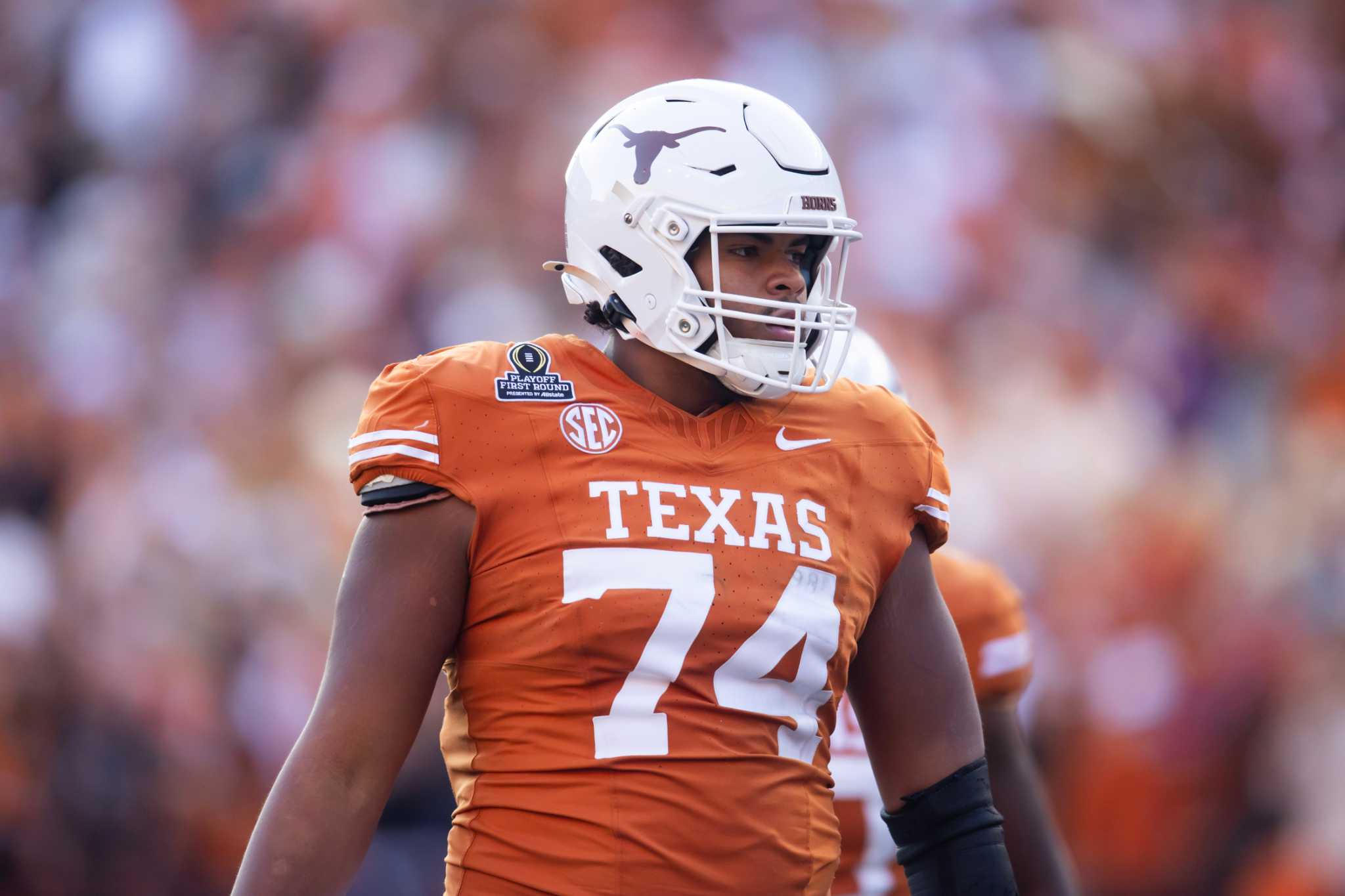 Texas football tackle Trevor Goosby was back at practice. Could he play Saturday?