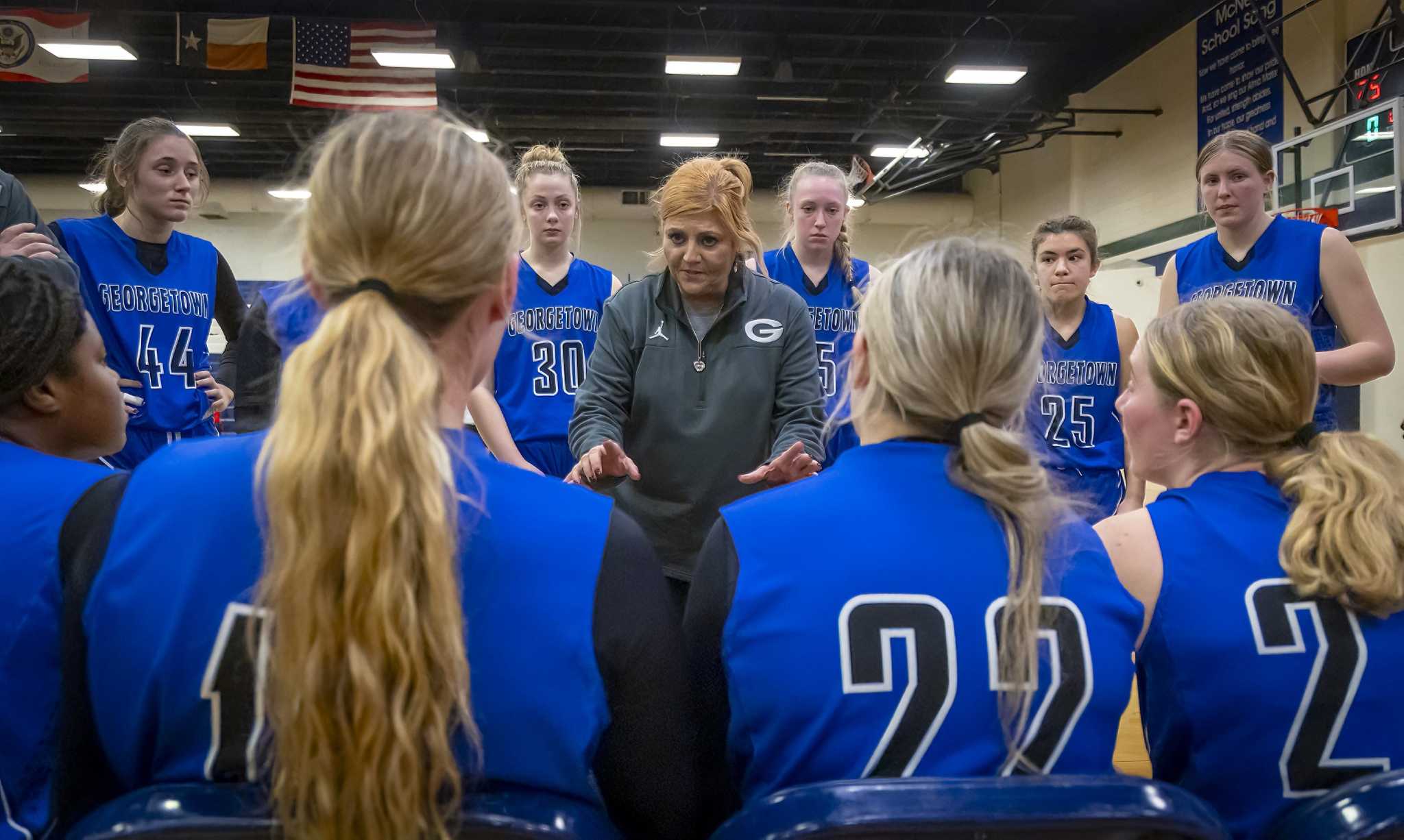 UIL high school girls basketball playoff pairings, schedule and scores ...