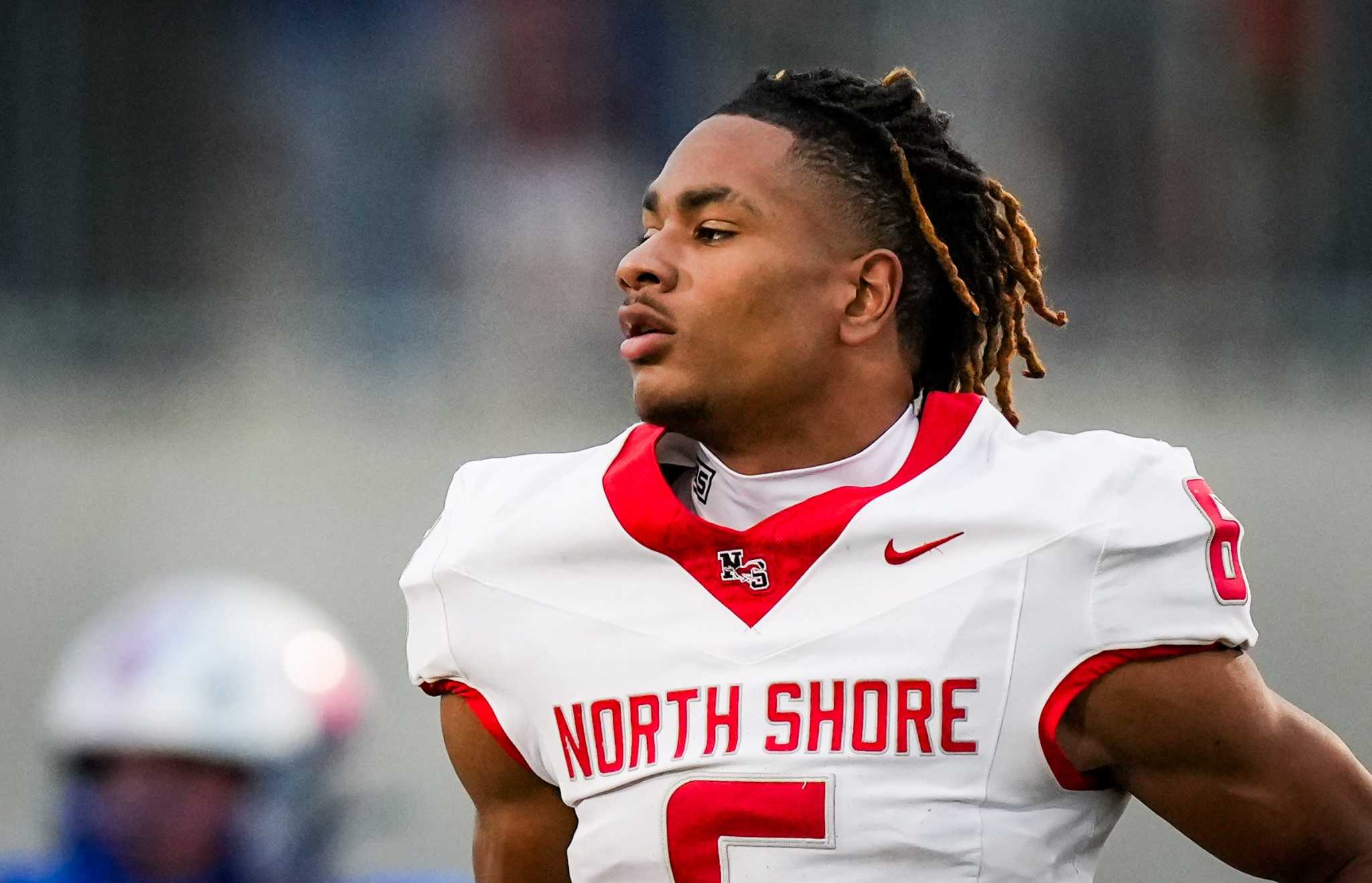 Texas football pressing for 5-star CB Devin Sanchez from North Shore