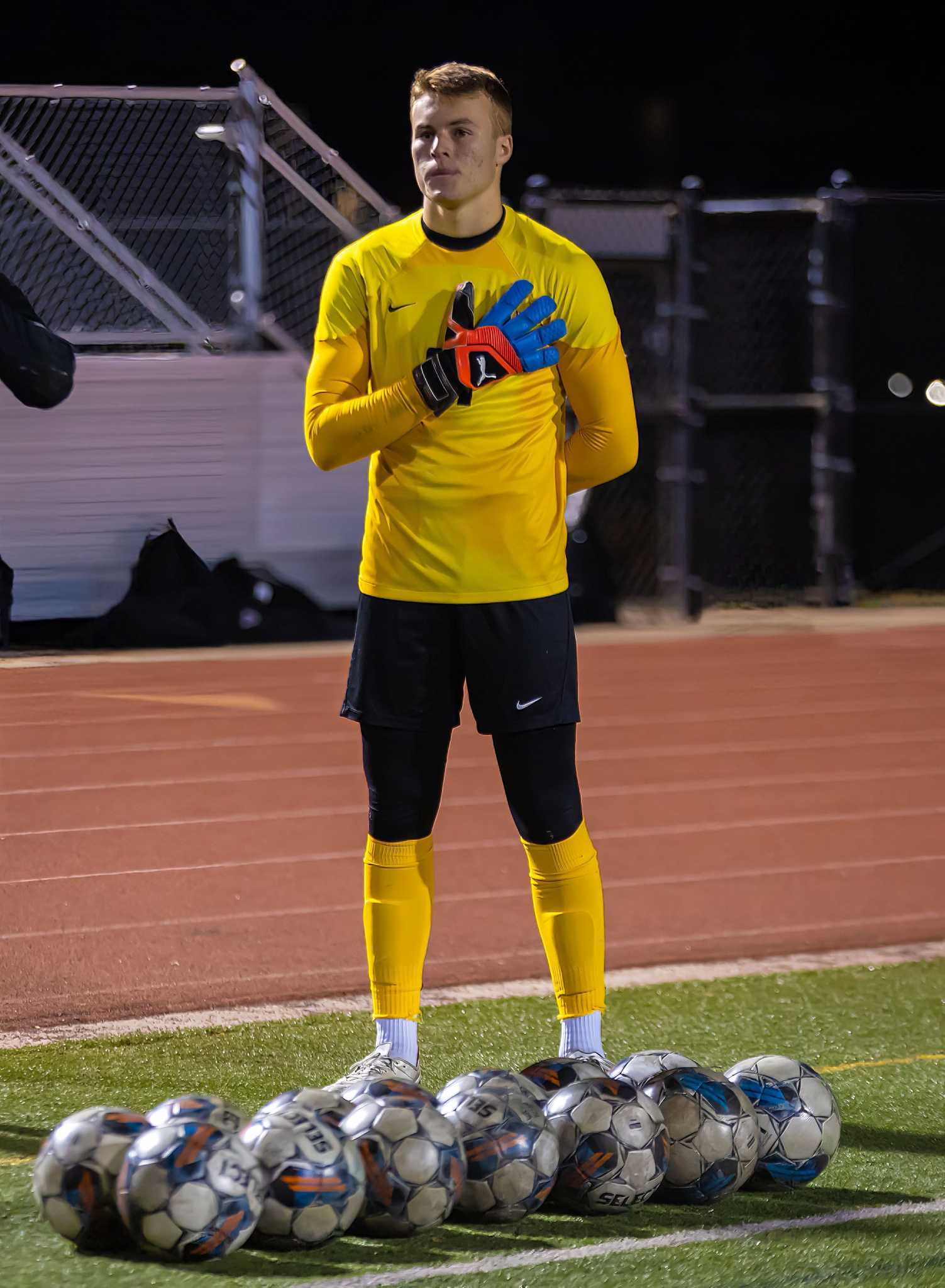 Rodney Van Riet Photos: Vandegrift vs. Round Rock boys soccer