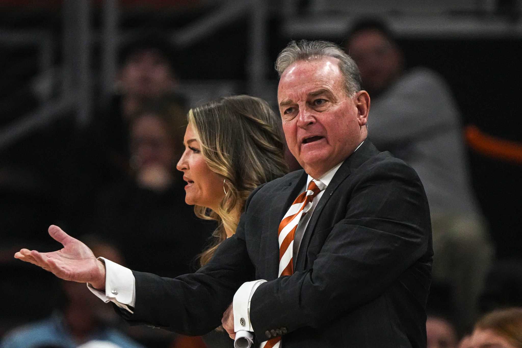 Texas basketball coach Vic Schaefer reacts to Moda Center court issues