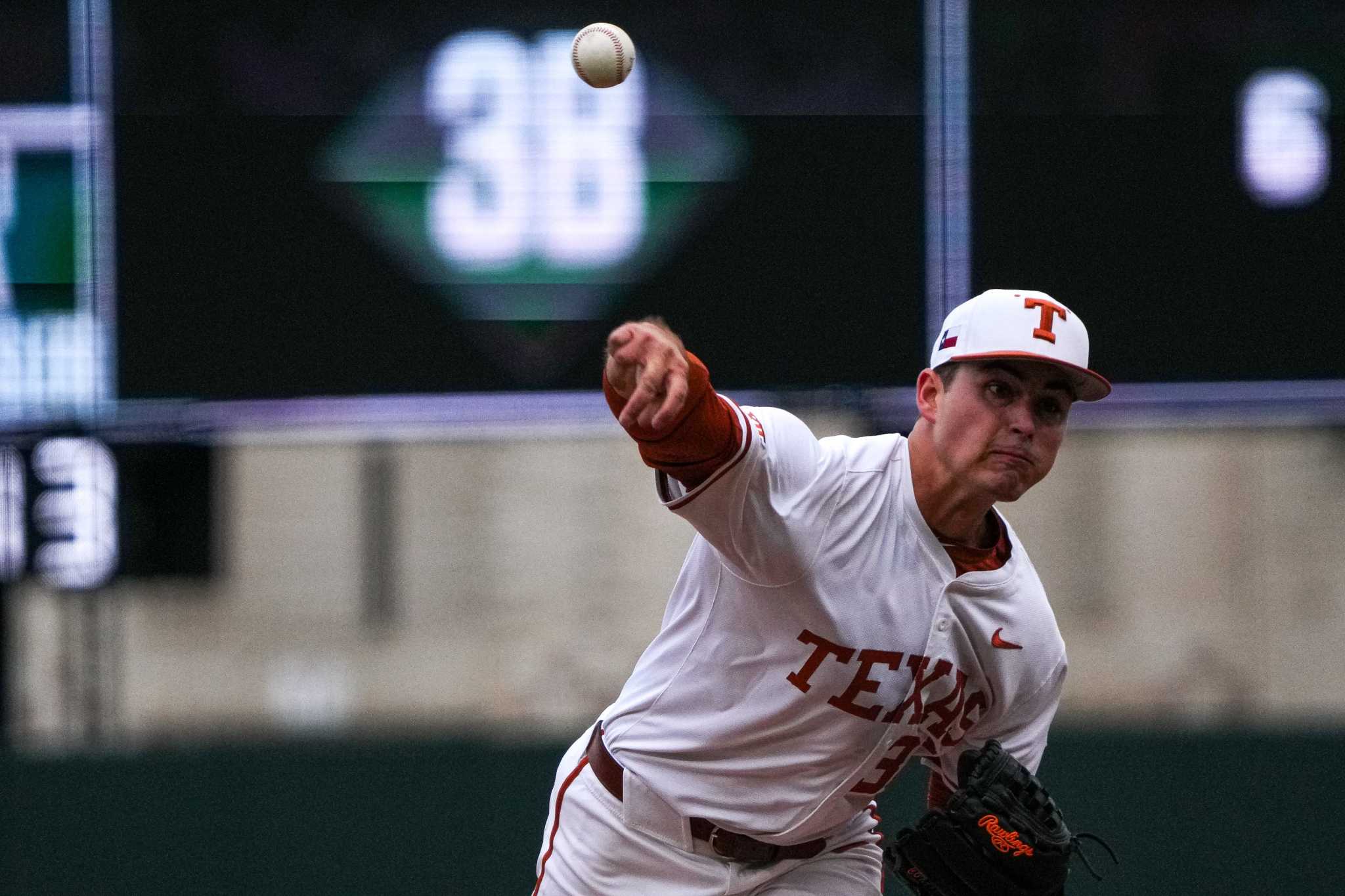 Texas baseball: How the Longhorns will decide on their pitching staff