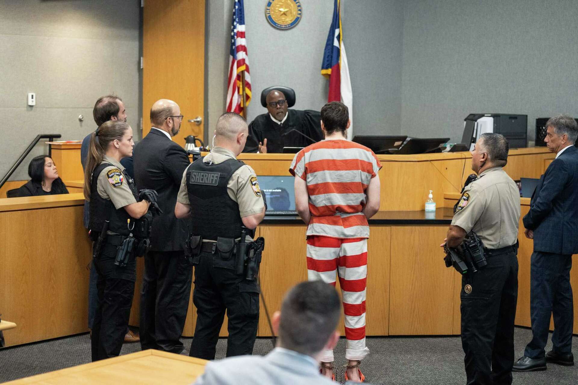 Shane James Jr., accused of Dec. 5 shooting rampage in Austin, asks to ...