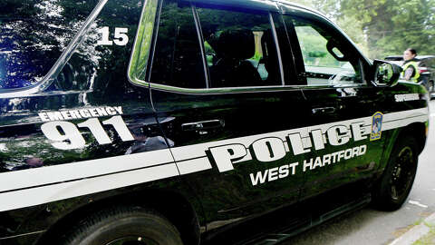 Two West Hartford smoke shops closed due to violations, officials say