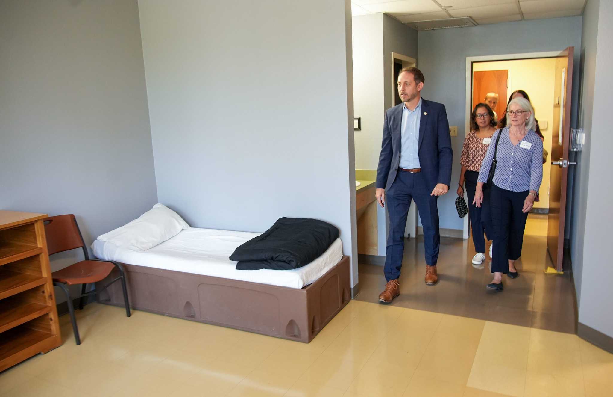 Travis County mental health diversion program now accepting patients