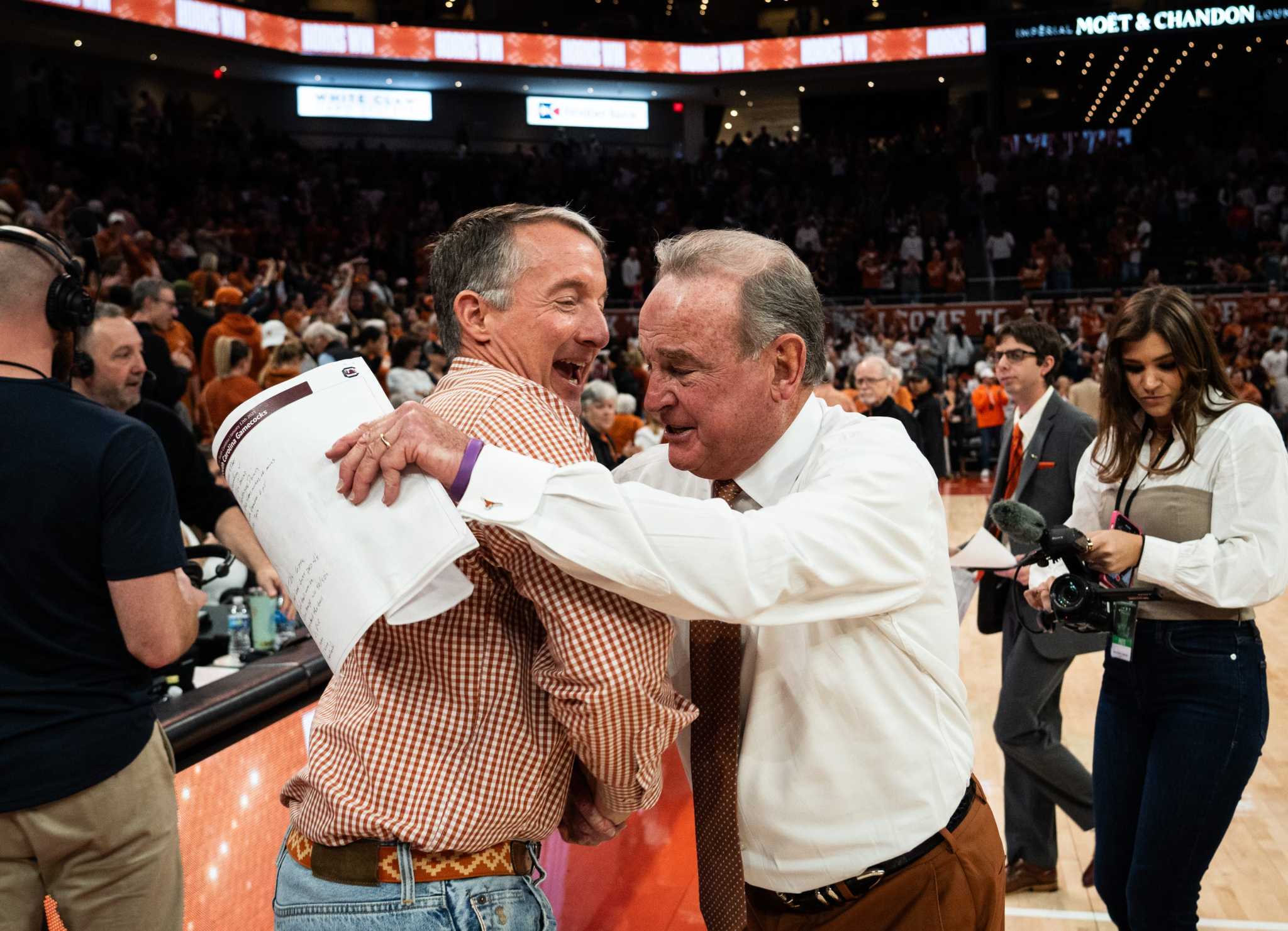 Texas women's basketball beats SEC foe South Carolina