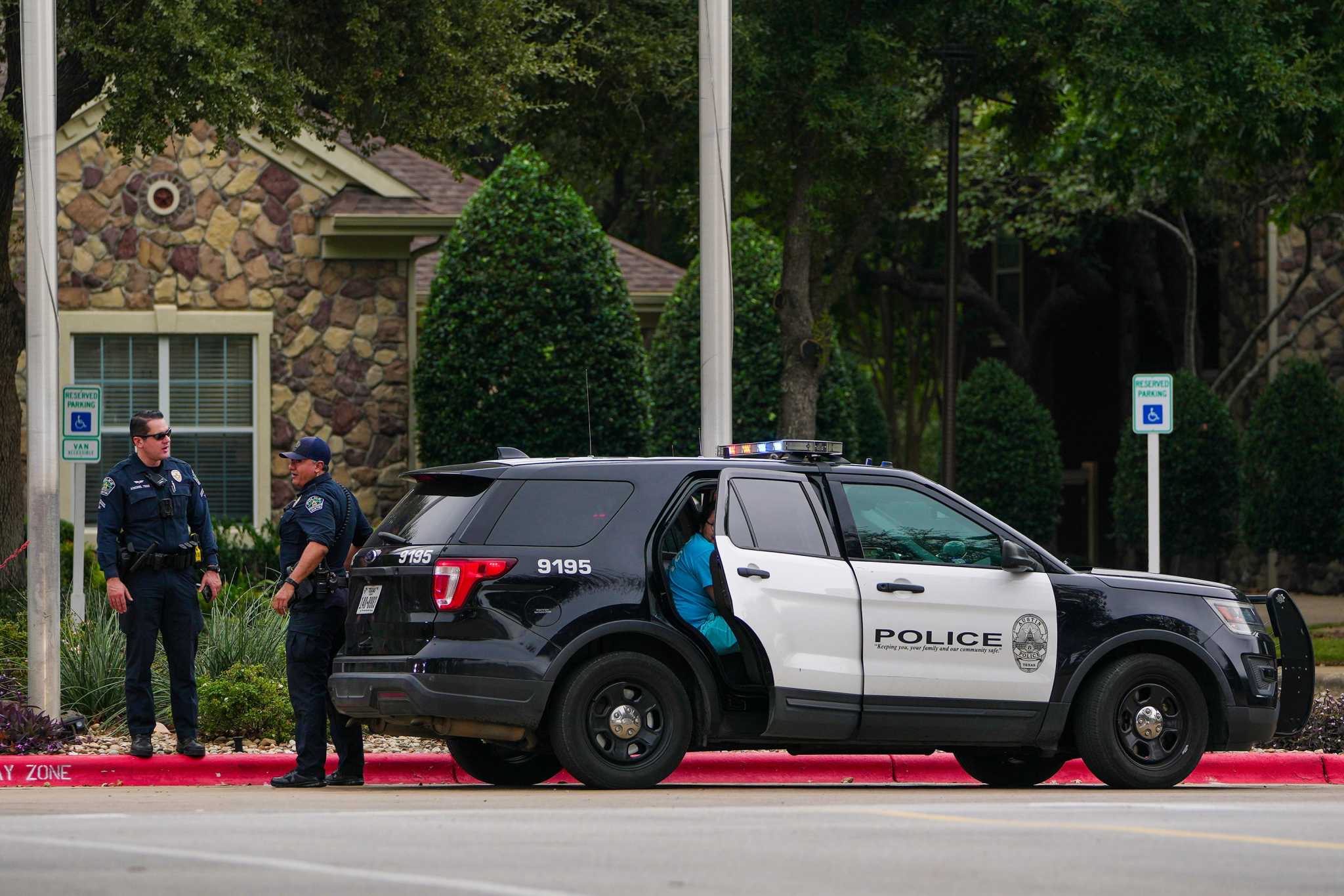 Police fatally shoot man in Northwest Austin on Thursday morning