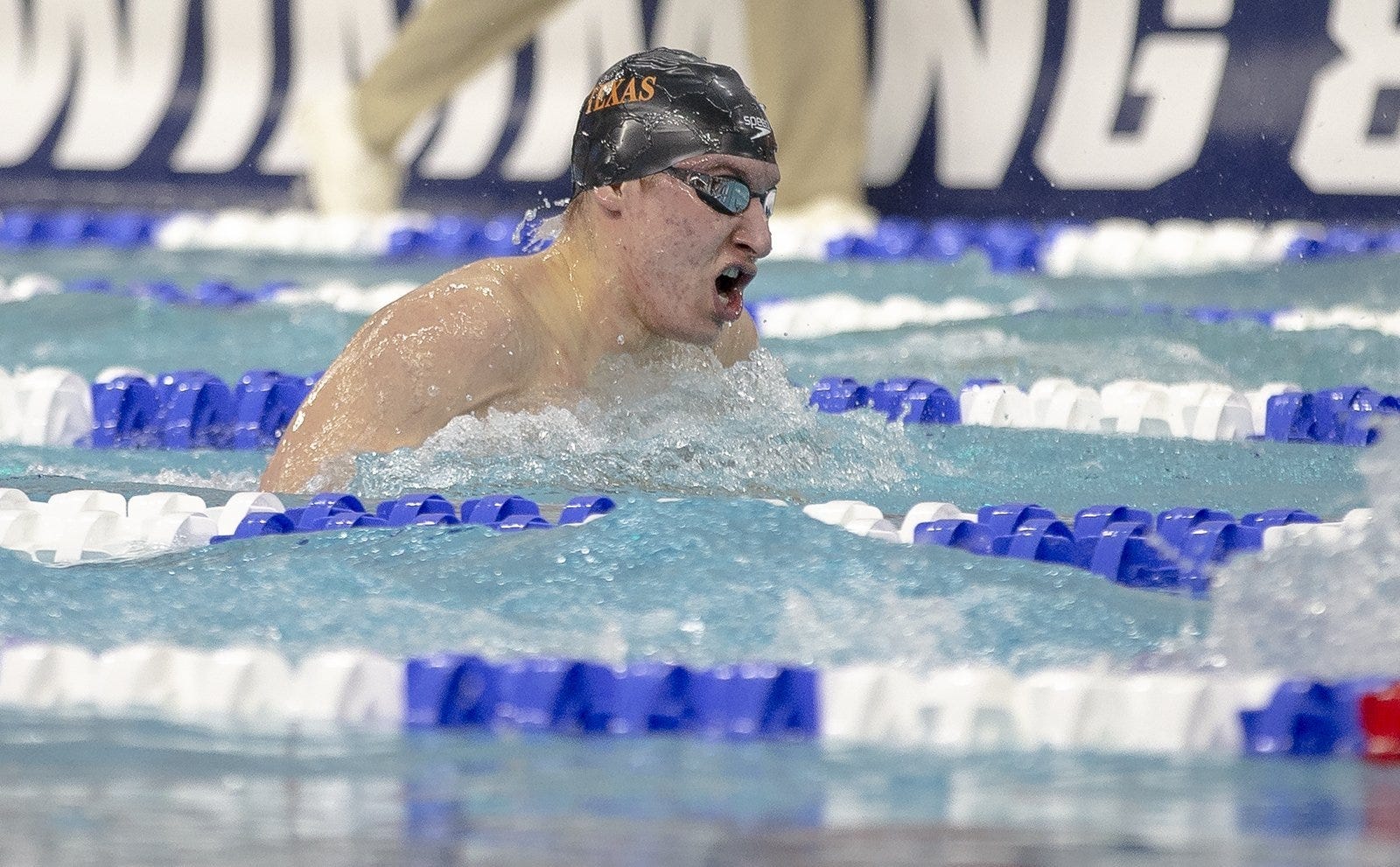 PHOTOS: Texas' Haas wins 500 free at NCAA championships