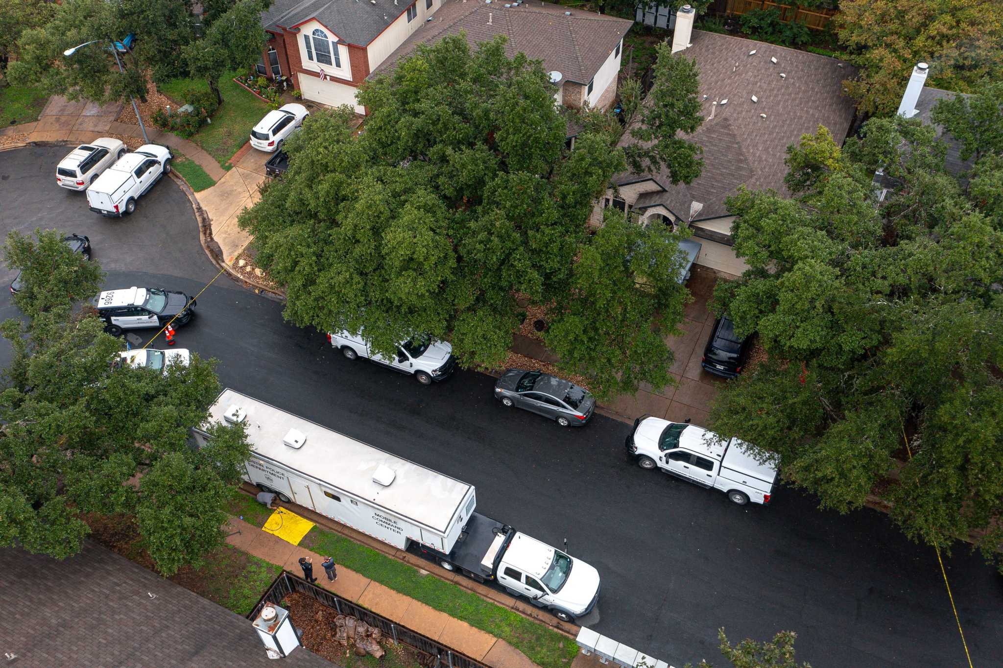 Austin police identify suspect, victims killed in Saturday hostage standoff