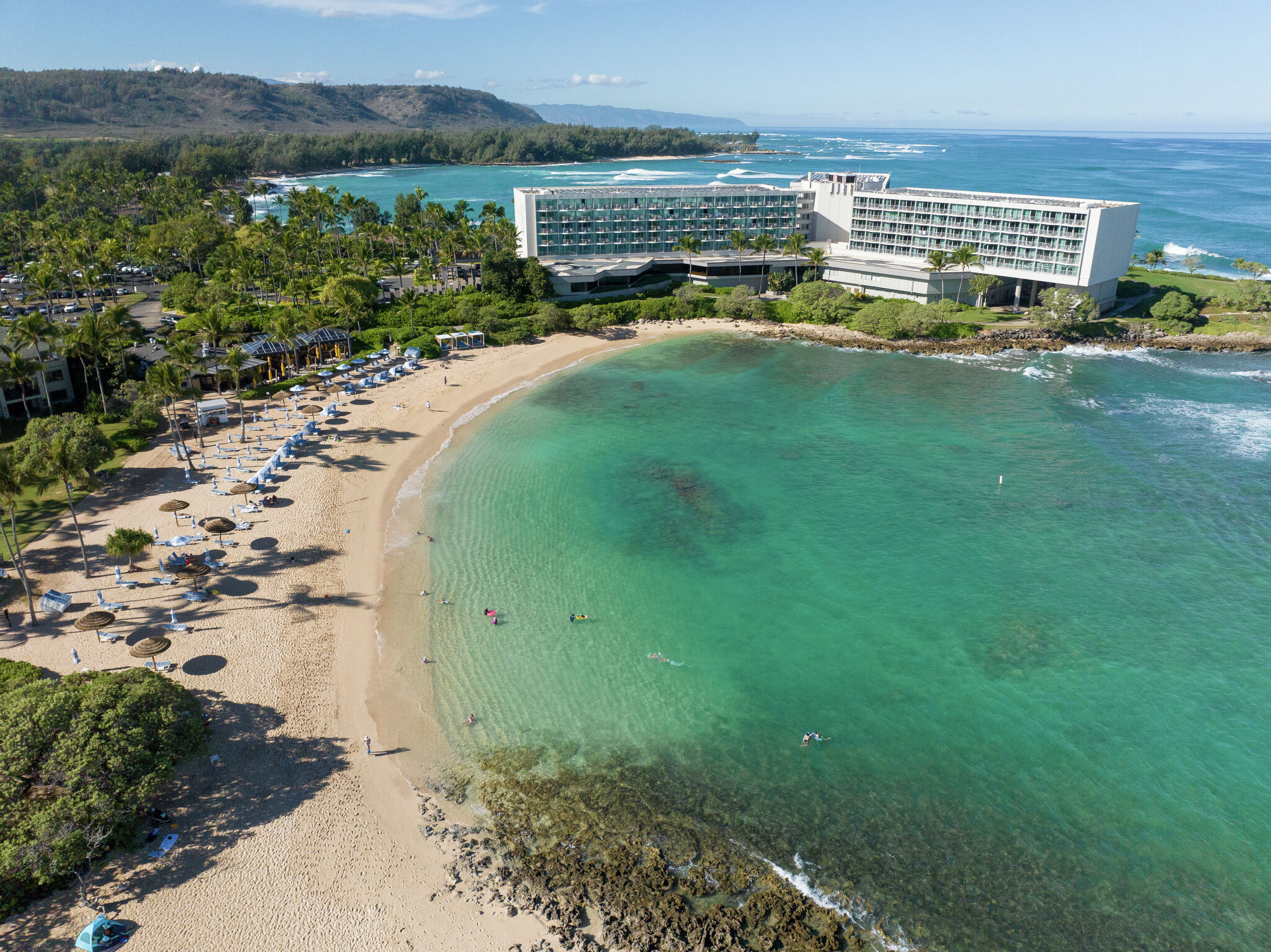 How a famed Hawaii hotel changed since becoming a Ritz-Carlton