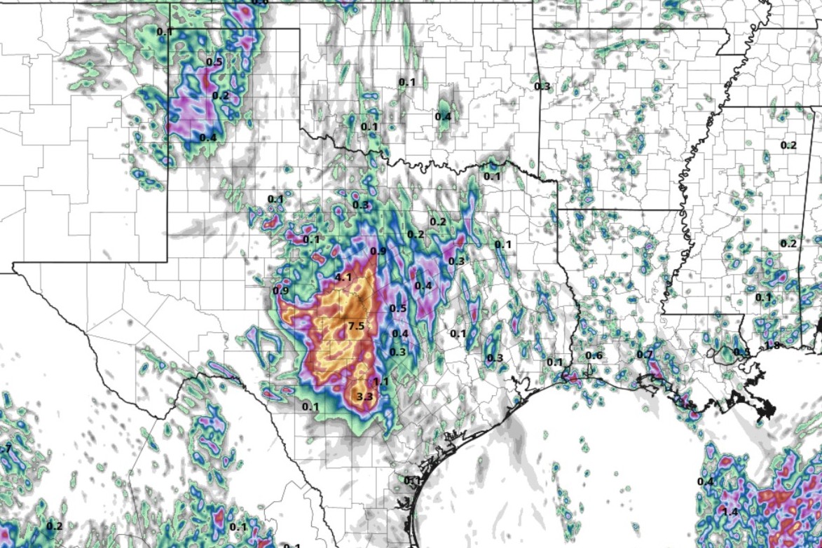 South Texas rain persists Saturday. Here's why that's changing.