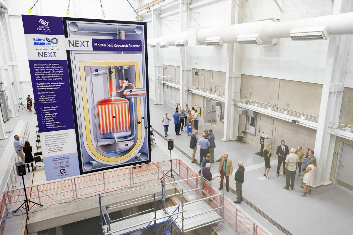 A view from above the research bay at the grand opening of ACU's Dillard Science and Engineering Research Center where a molten salt research reactor will be housed. (Abilene Christian University)