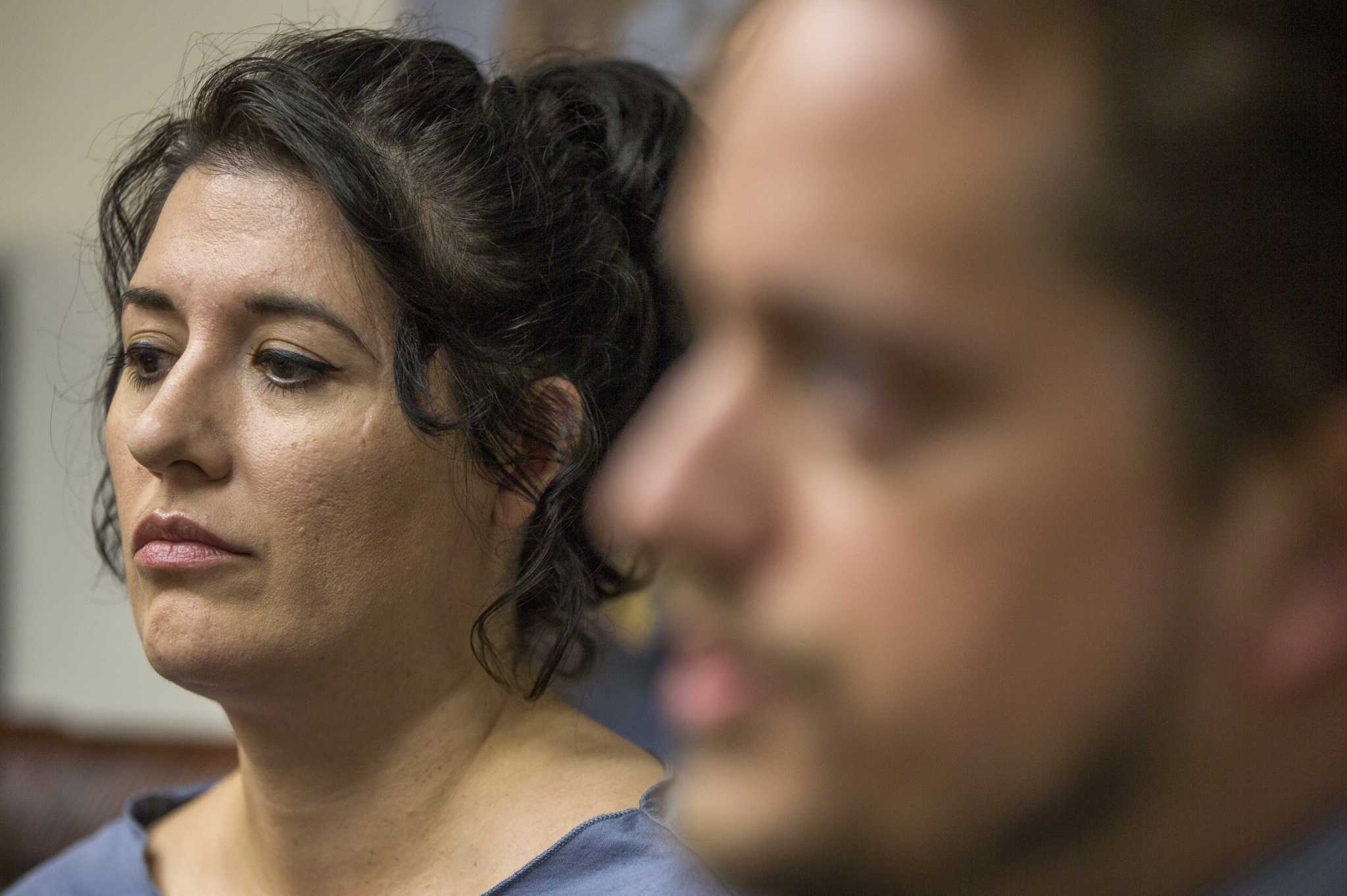 Woman files excessive force suit against Austin officers