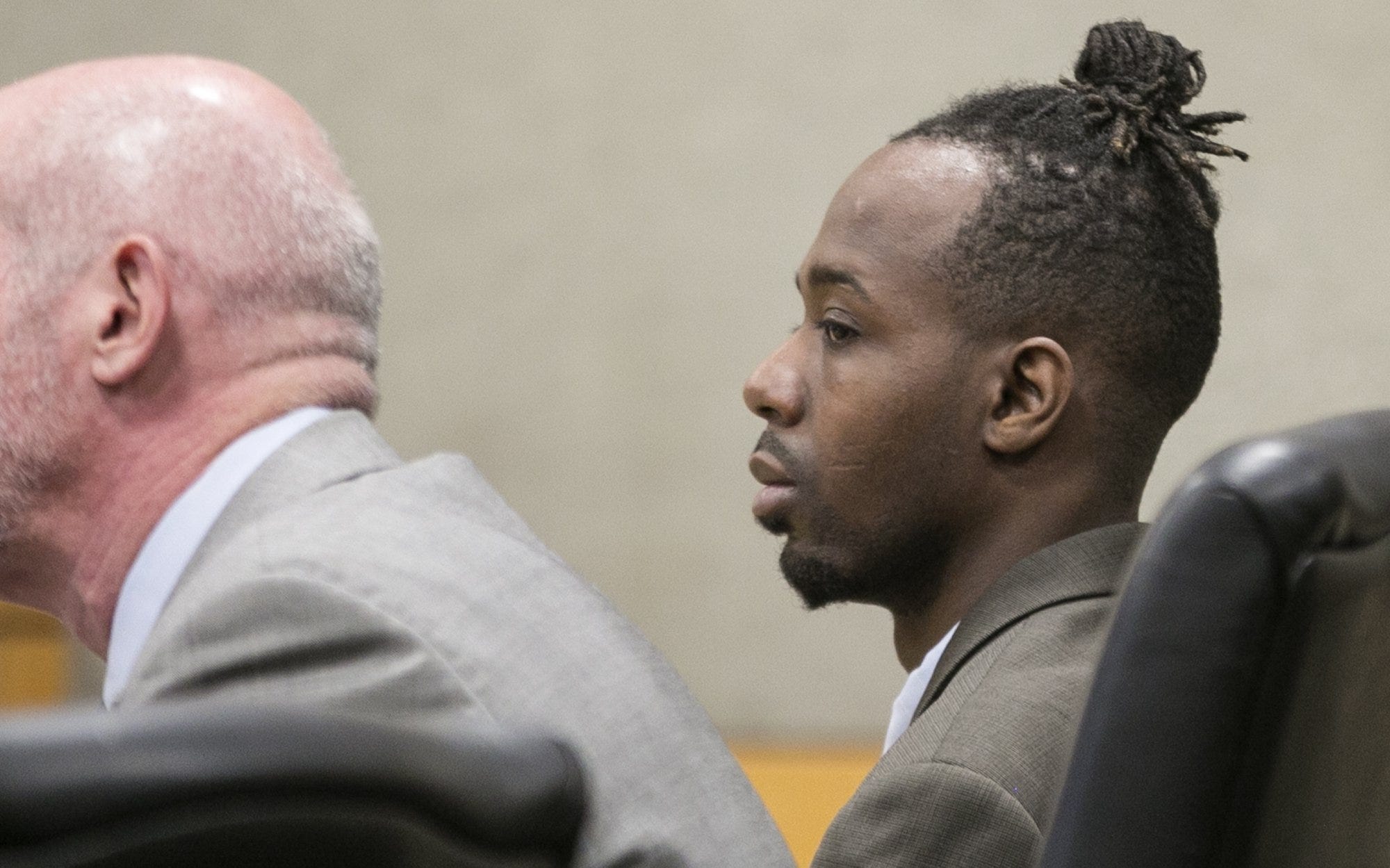 Chicago man gets 20 years in prison for murder in drug robbery