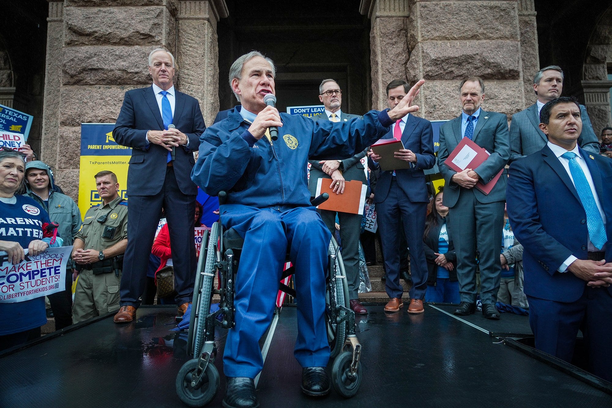 Texas districts are hurting. Gov. Abbott should call special session.