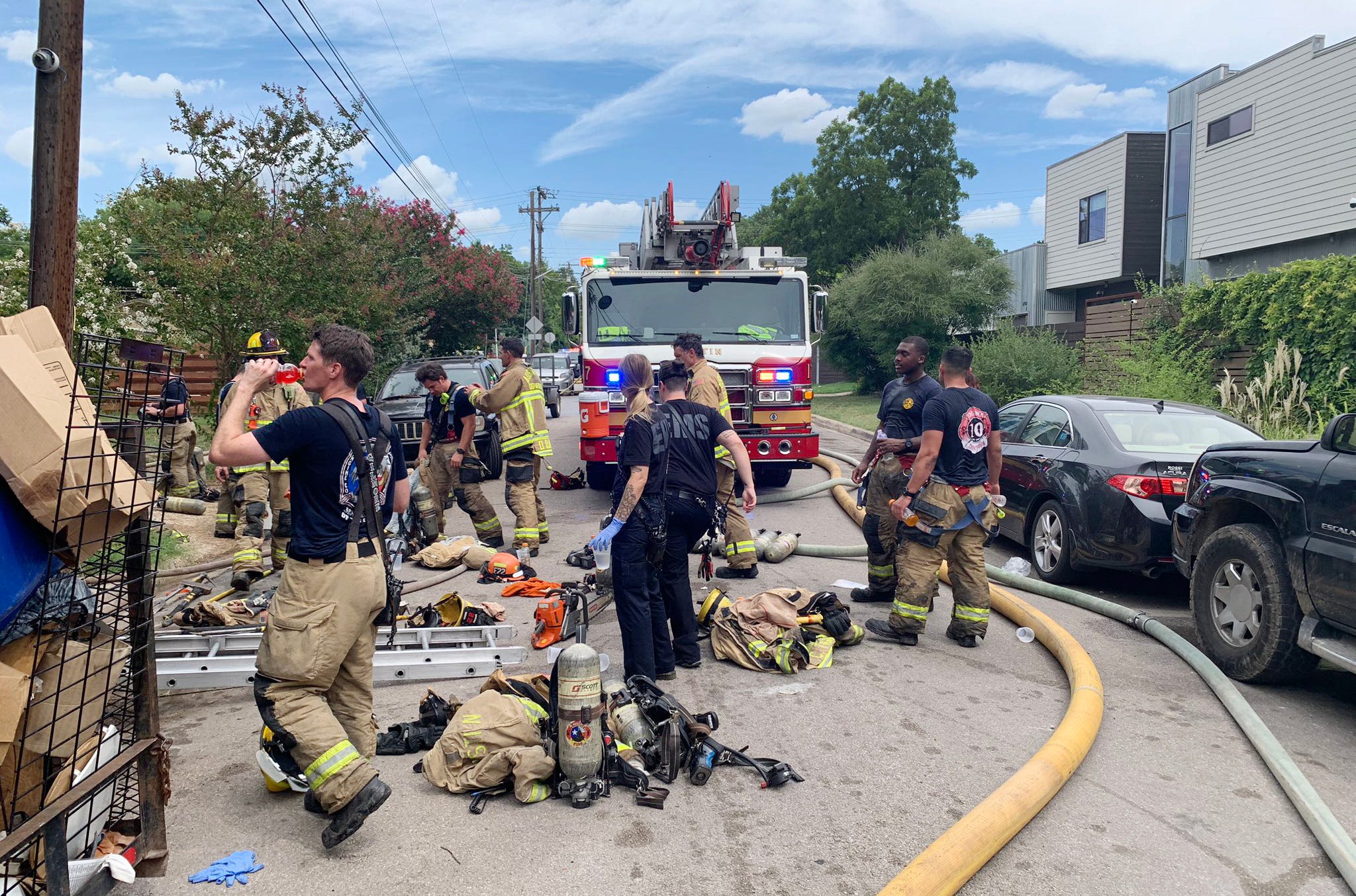 2 people, 2 dogs dead after South Austin house fire
