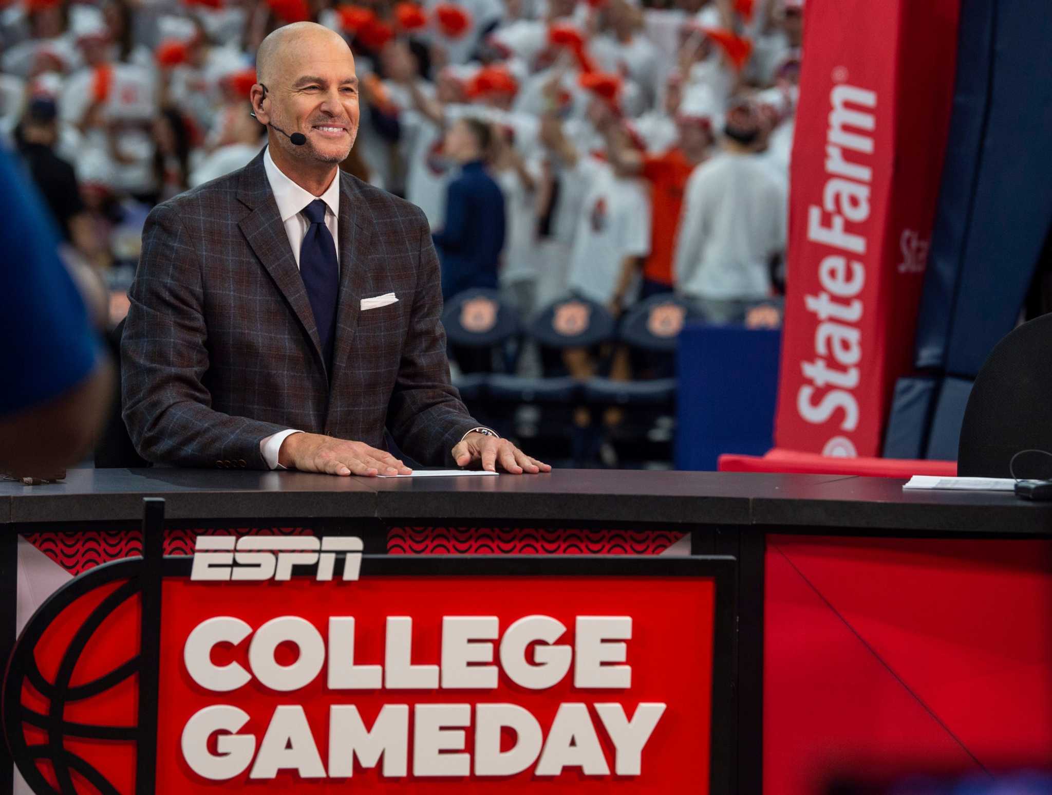 ESPN analyst Jay Bilas to speak at Lake Travis coaching clinic