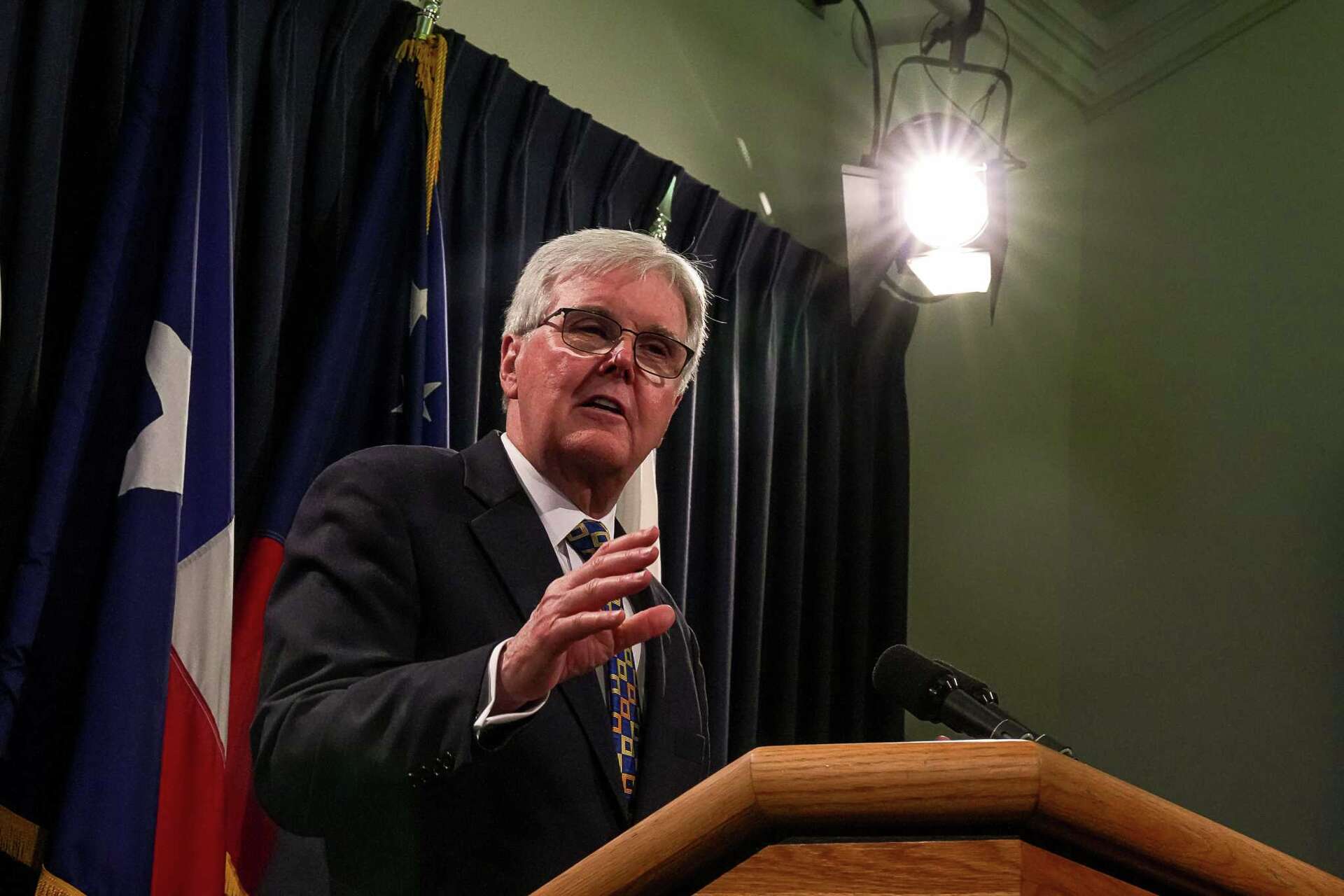 Dan Patrick urges Texas House to start passing Senate priorities