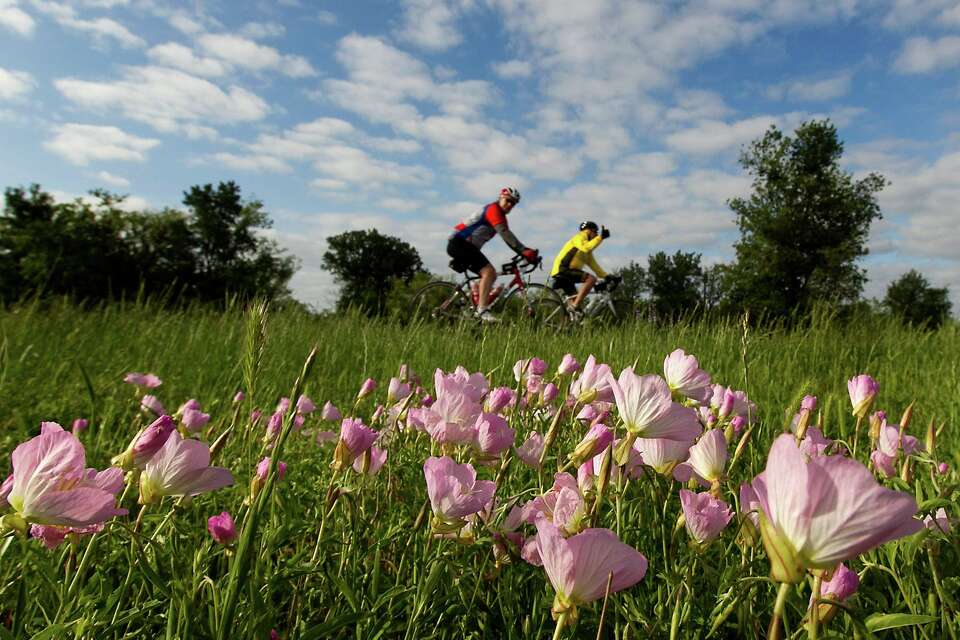 Grueling Austin MS 150 bike tour raises awareness, money to fight MS