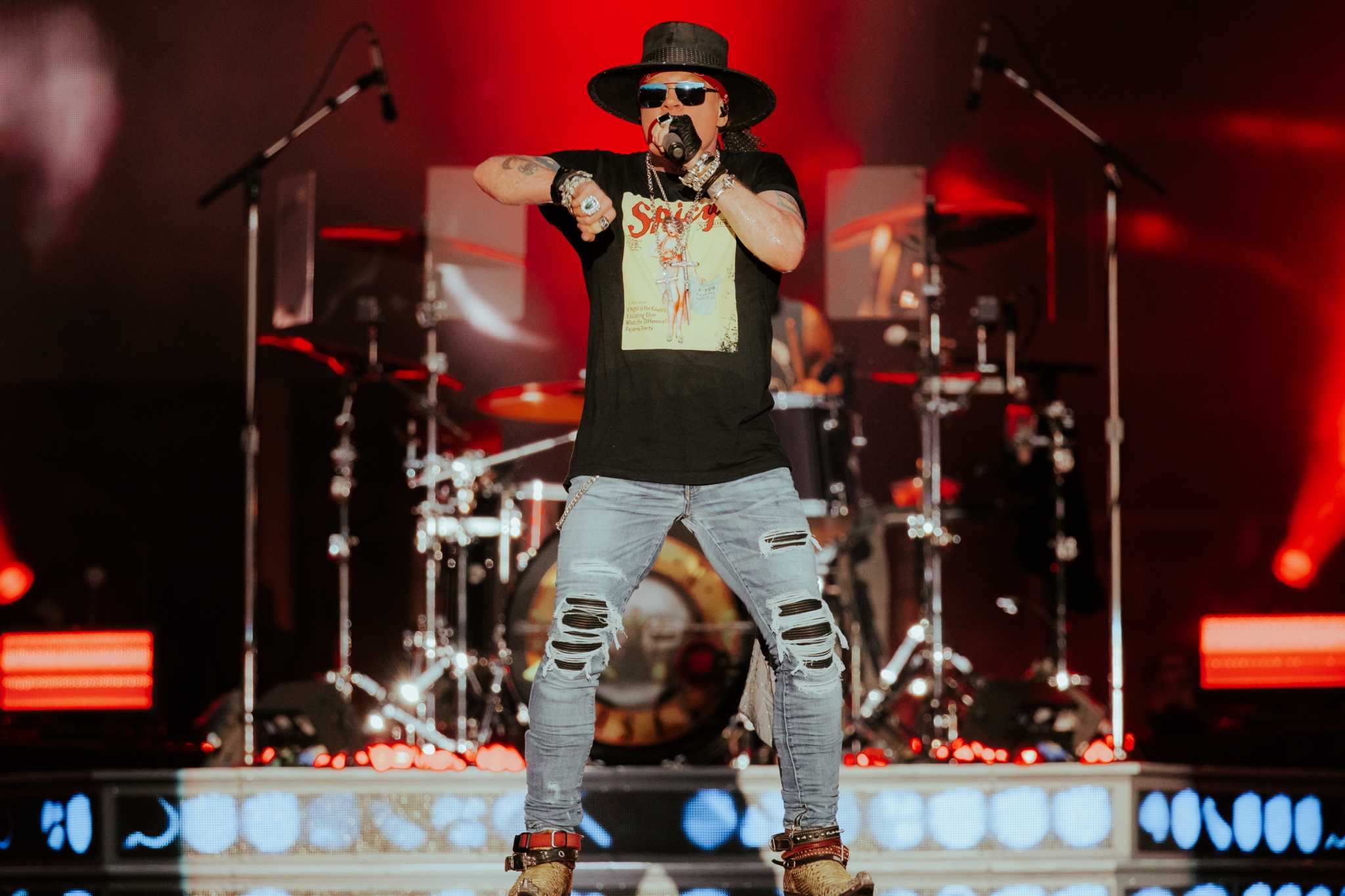 https://s.hdnux.com/photos/01/53/47/67/28212694/3/rawImage.jpg