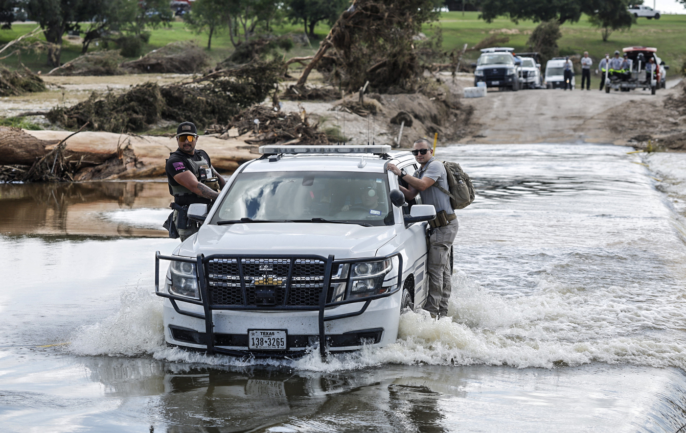 Live-Updates zu den Überschwemmungen in Texas: Suche nach Vermissten geht ...