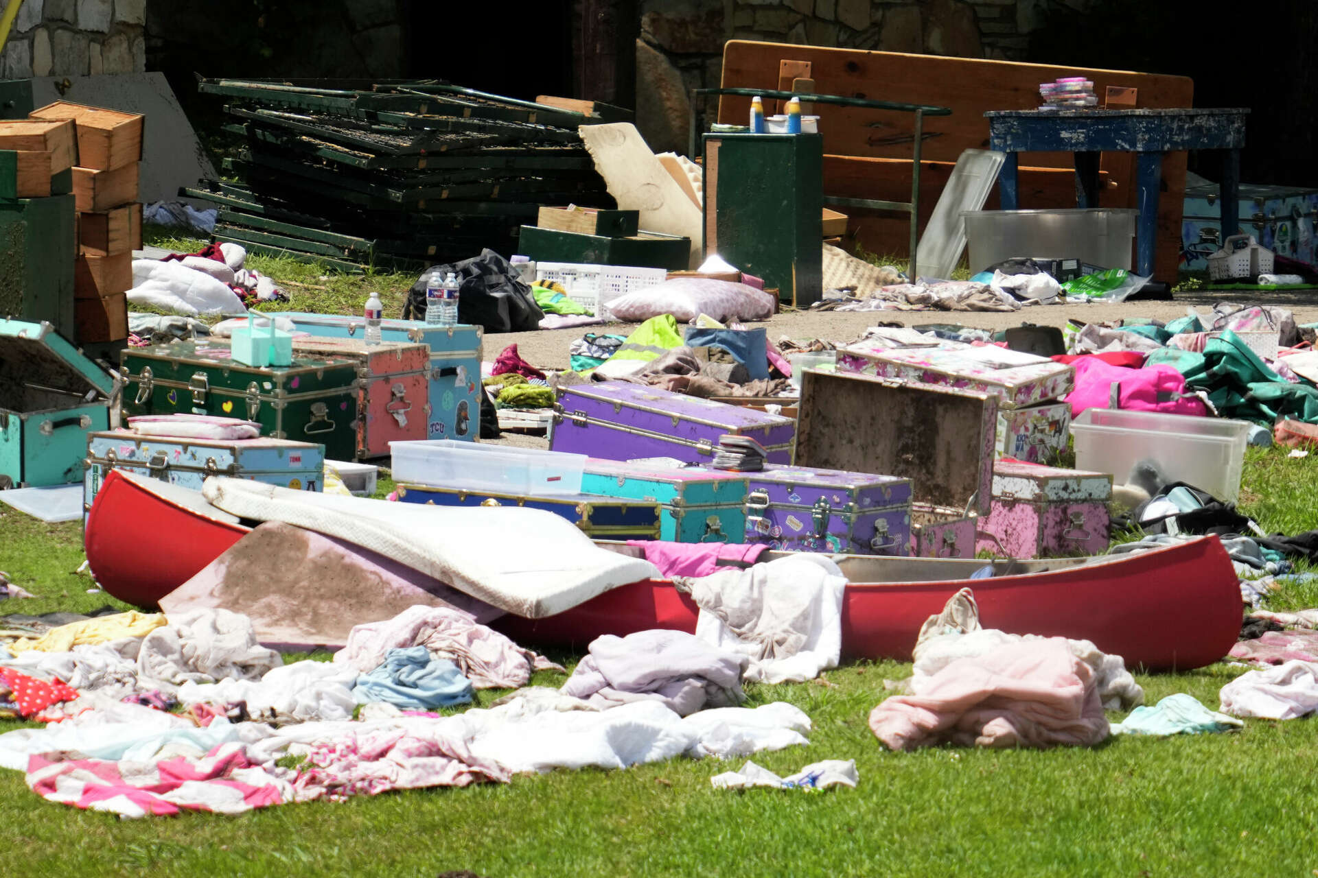 New Facebook group helps Texans recover items lost in flood