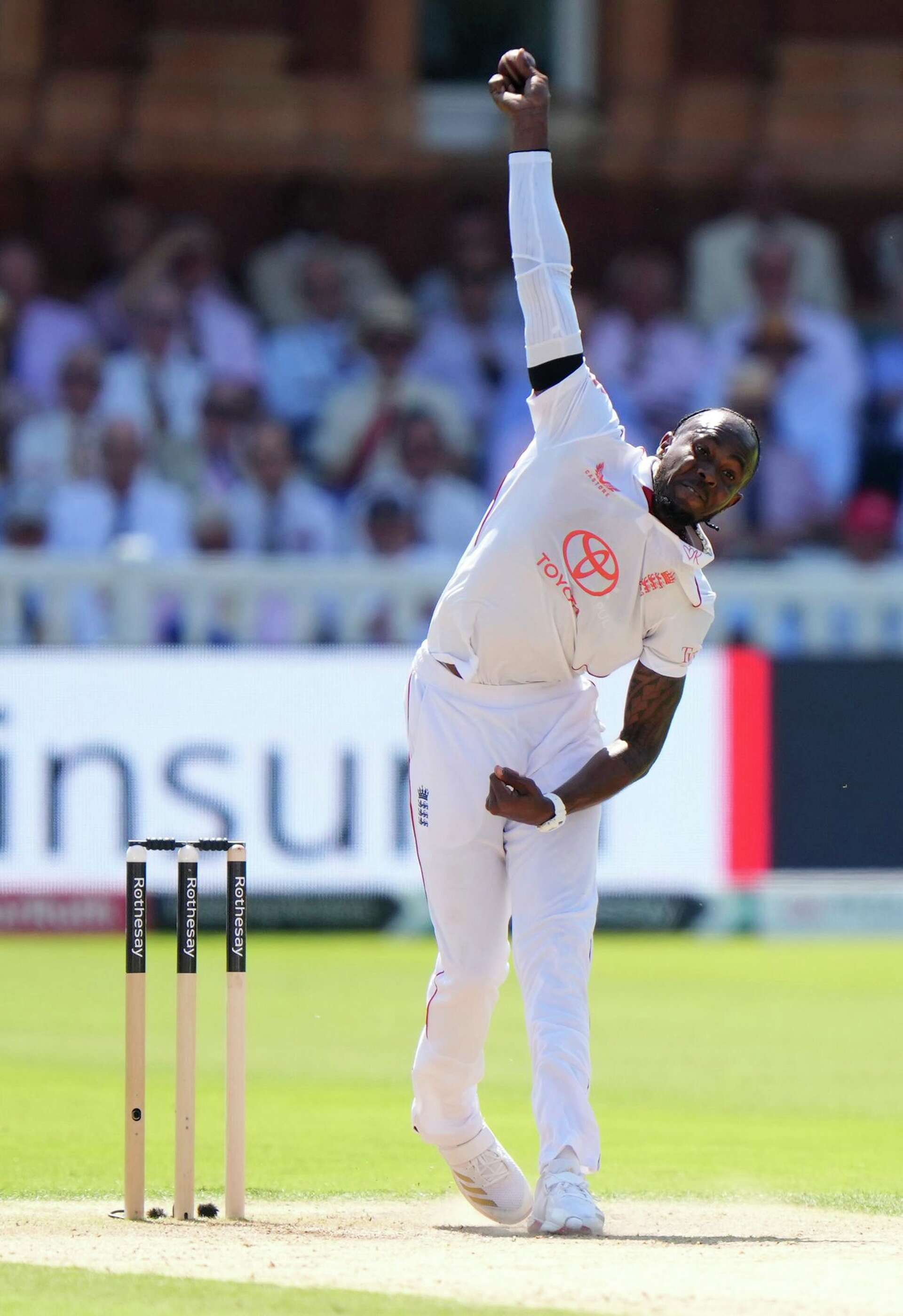 England star Jofra Archer delivers early wicket and 'X-factor' on long-awaited test return