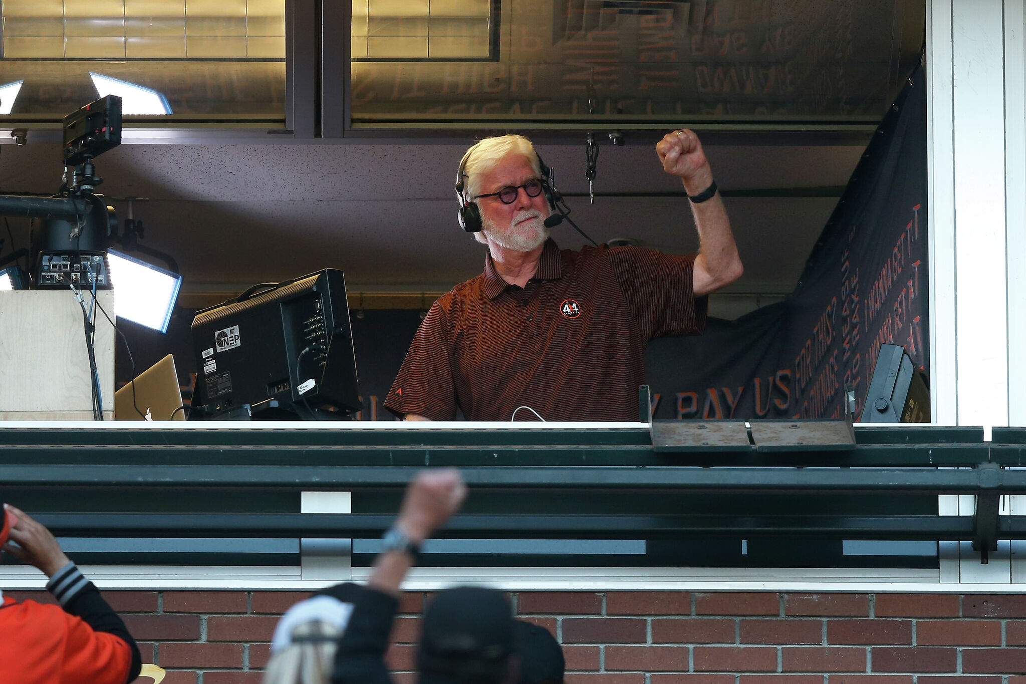 Mike Krukow uses his SF Giants success vs. Dodgers for touching moment