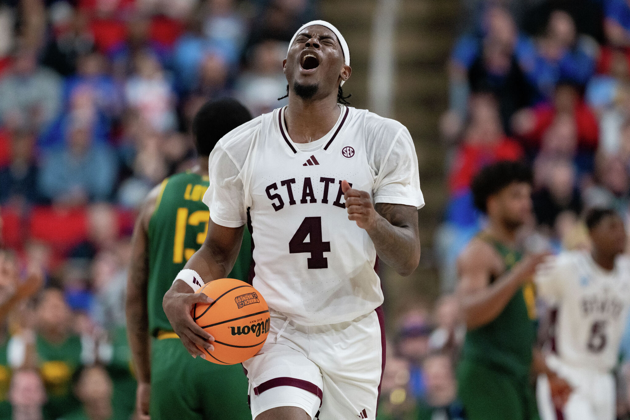 Houston Rockets sign rookie Cam Matthews, waive Nate Williams