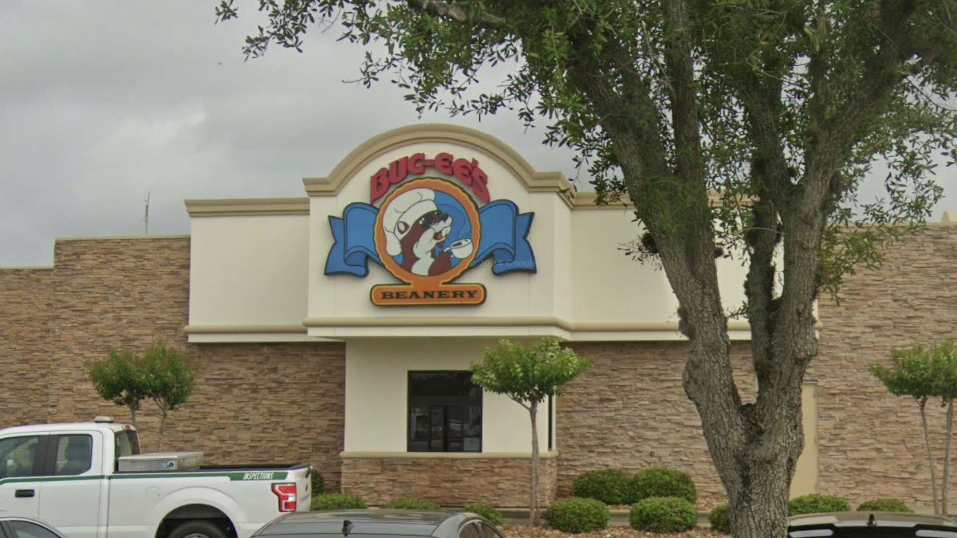Bucee's Lake Jackson store includes coffee shop, cafe drivethru