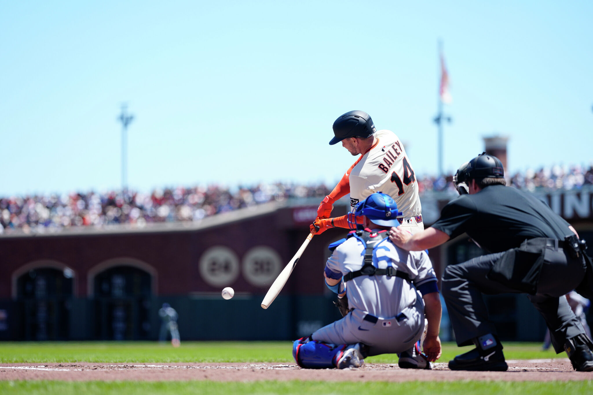 SF Giants use AI to troll Dodgers fans on Oracle Park scoreboard