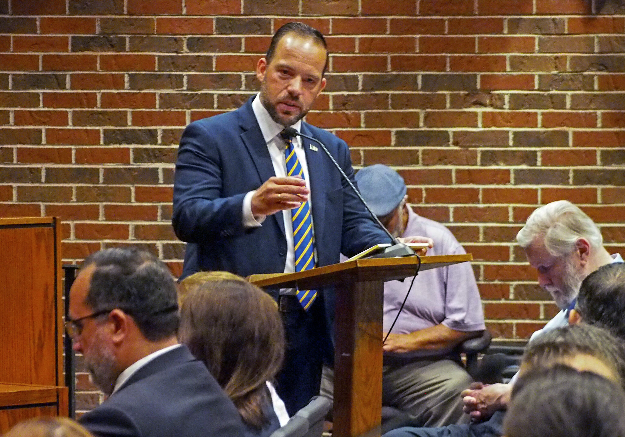 CT lawmaker criticized on Facebook for parking in fire lane