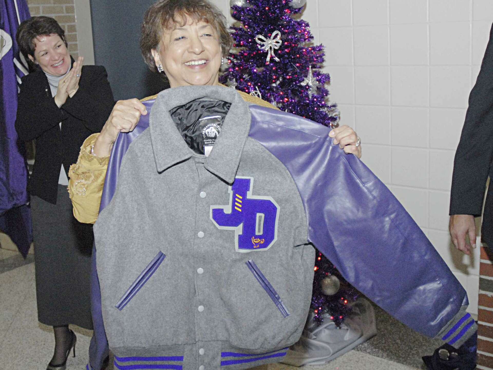 Solved How did Escalante encourage students to envision | Chegg.com, image size:1920x1440