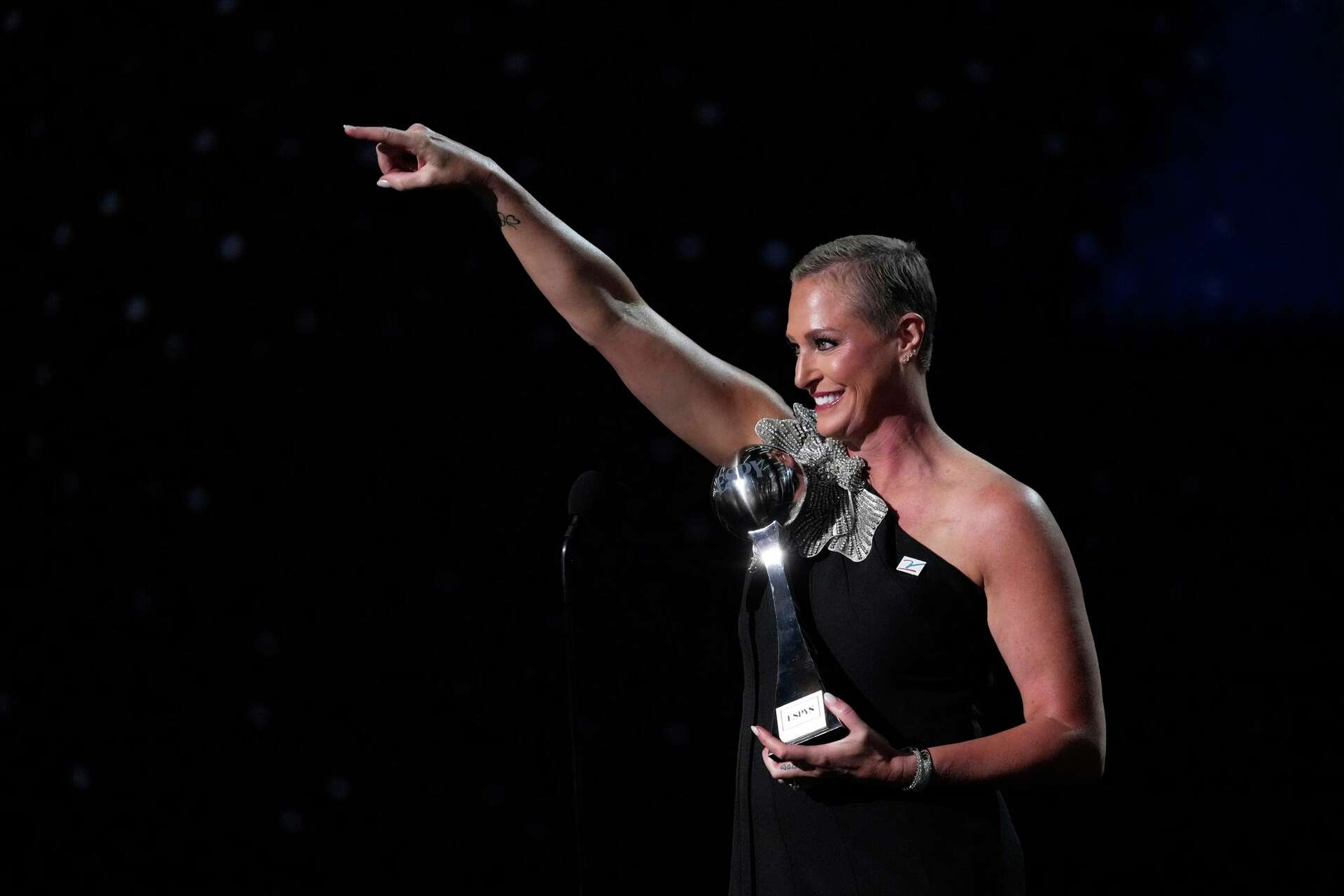 Shane Gillis rags on WNBA, Caitlin Clark in awkward ESPYS monologue Shane Gillis rags on WNBA, Caitlin Clark in awkward ESPYS monologue