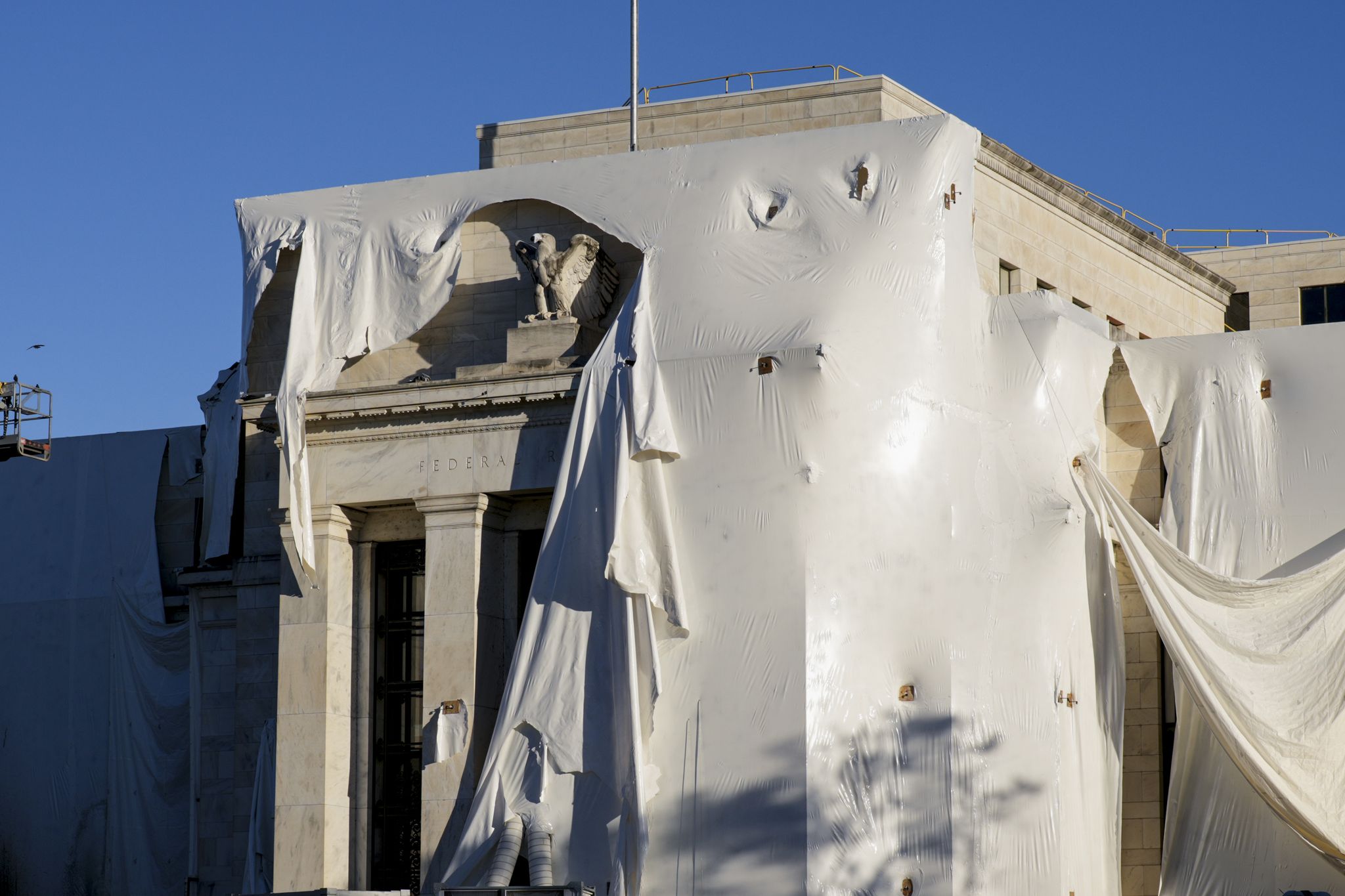 https://s.hdnux.com/photos/01/53/55/74/28237568/6/rawImage.jpg