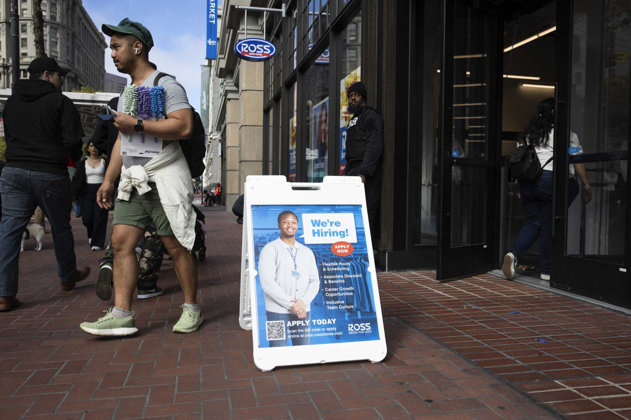 Ross Dress for Less' 2nd Market Street store defies SF's retail slump Ross Dress for Less' 2nd Market Street store defies SF's retail slump