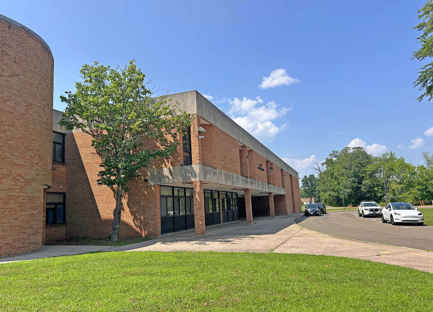 Middletown students move to old school for Macdonough rebuild