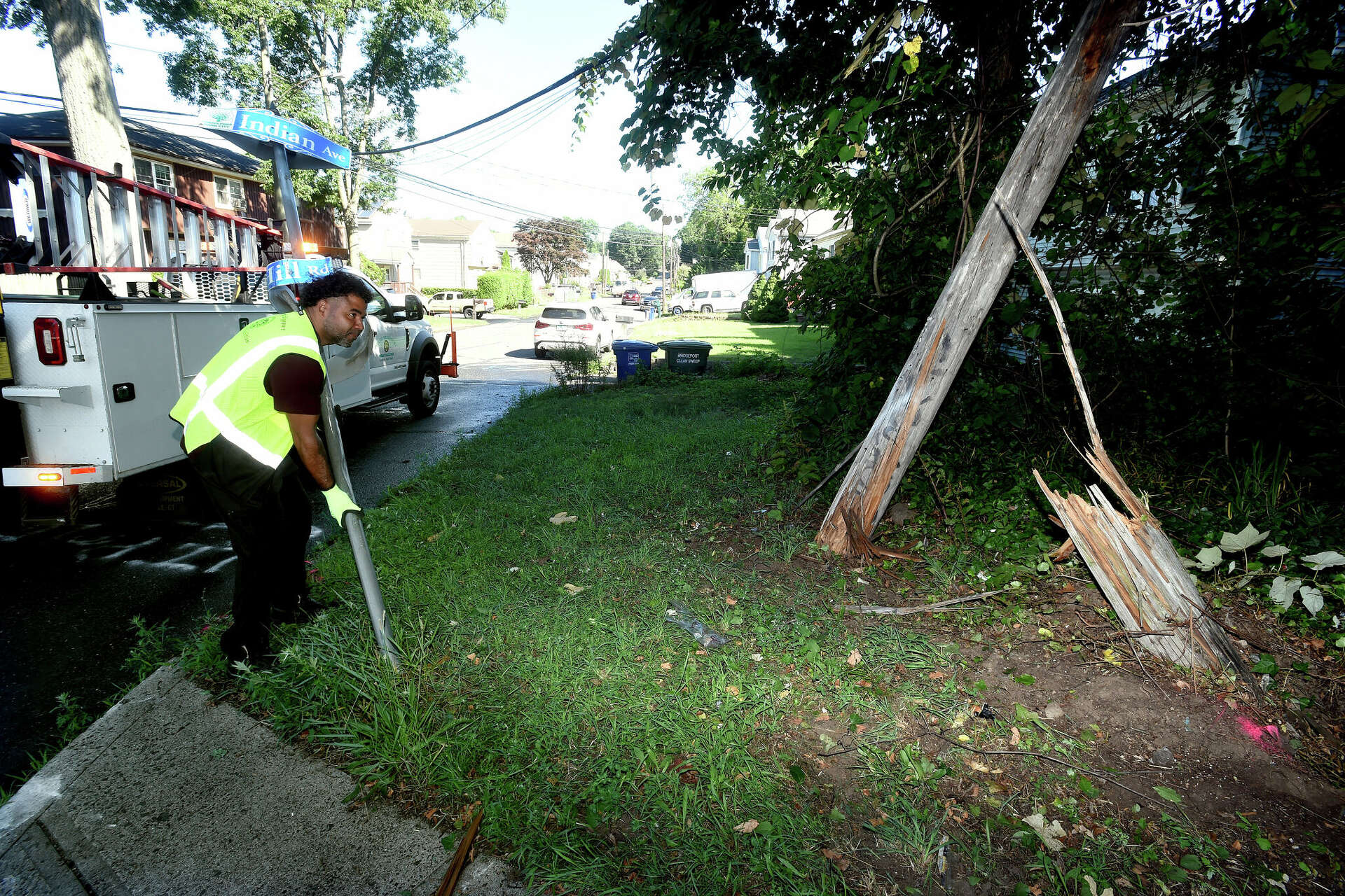 Police identify Bridgeport man, 22, killed in rollover crash