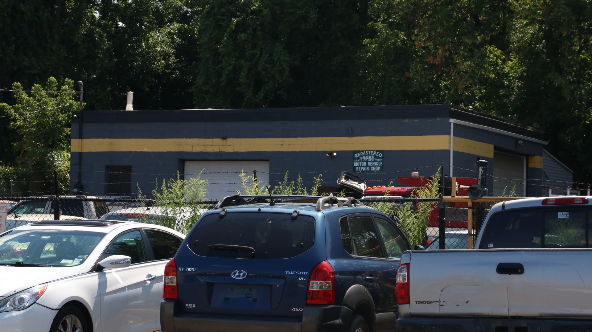 Albany man accused of selling cocaine out of auto repair shop