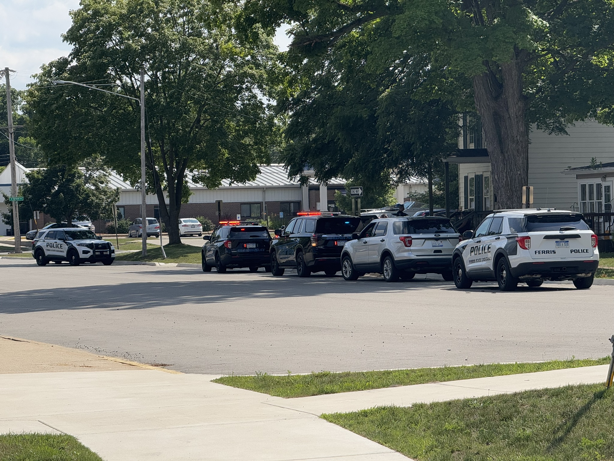 Man arrested for taking girlfriend's car, OWI in Big Rapids Michigan