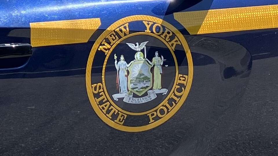 Dutchess County man arrested for DWI in multi-car crash