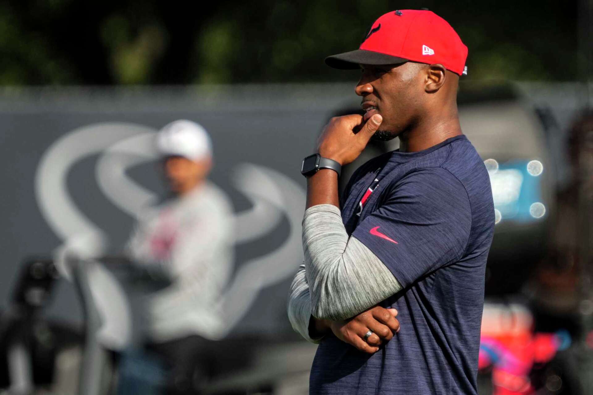 Houston Texans coach DeMeco Ryans wants to delegate more to staff