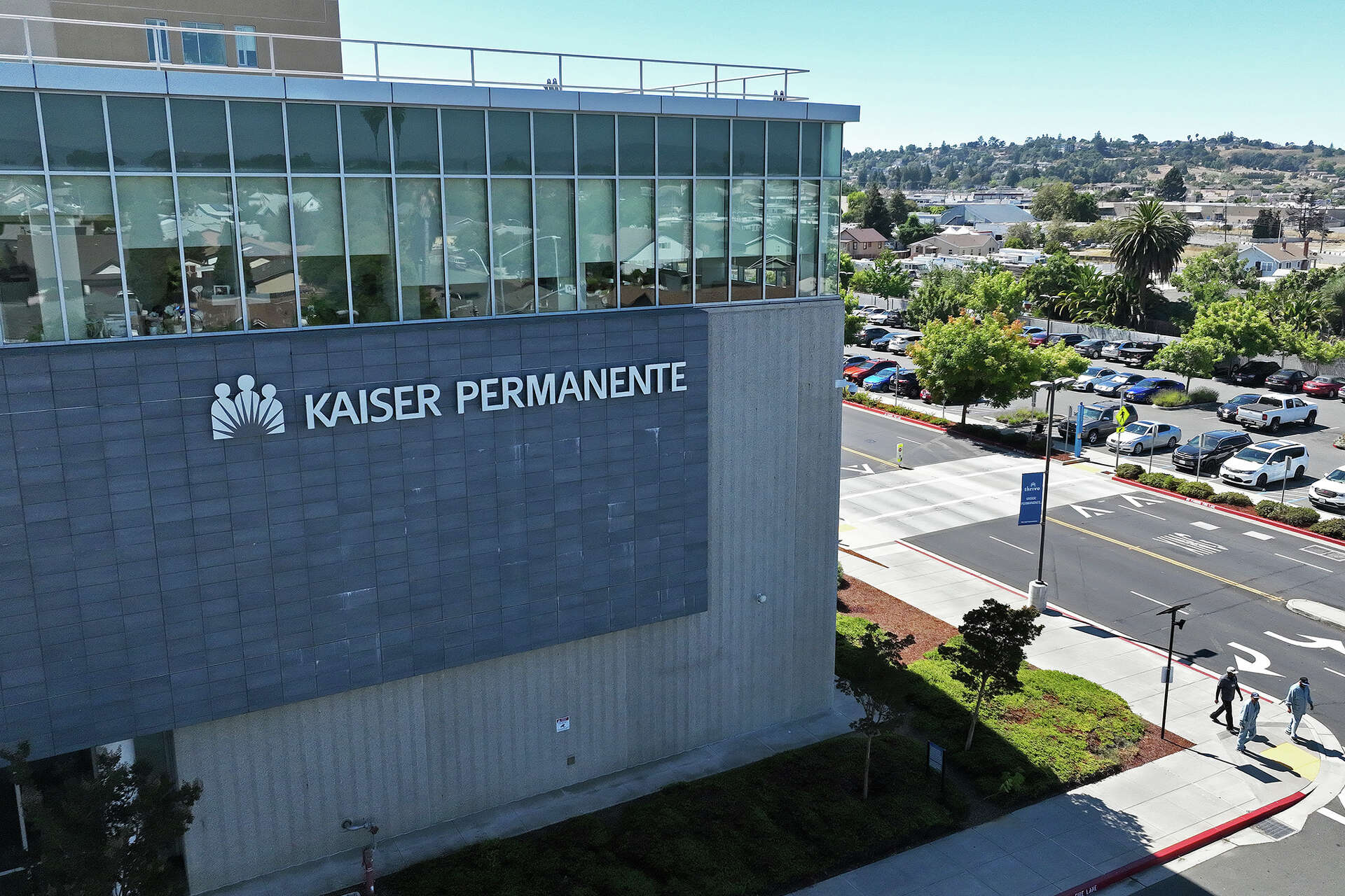 Kaiser halts genderaffirming youth surgeries, citing federal risks