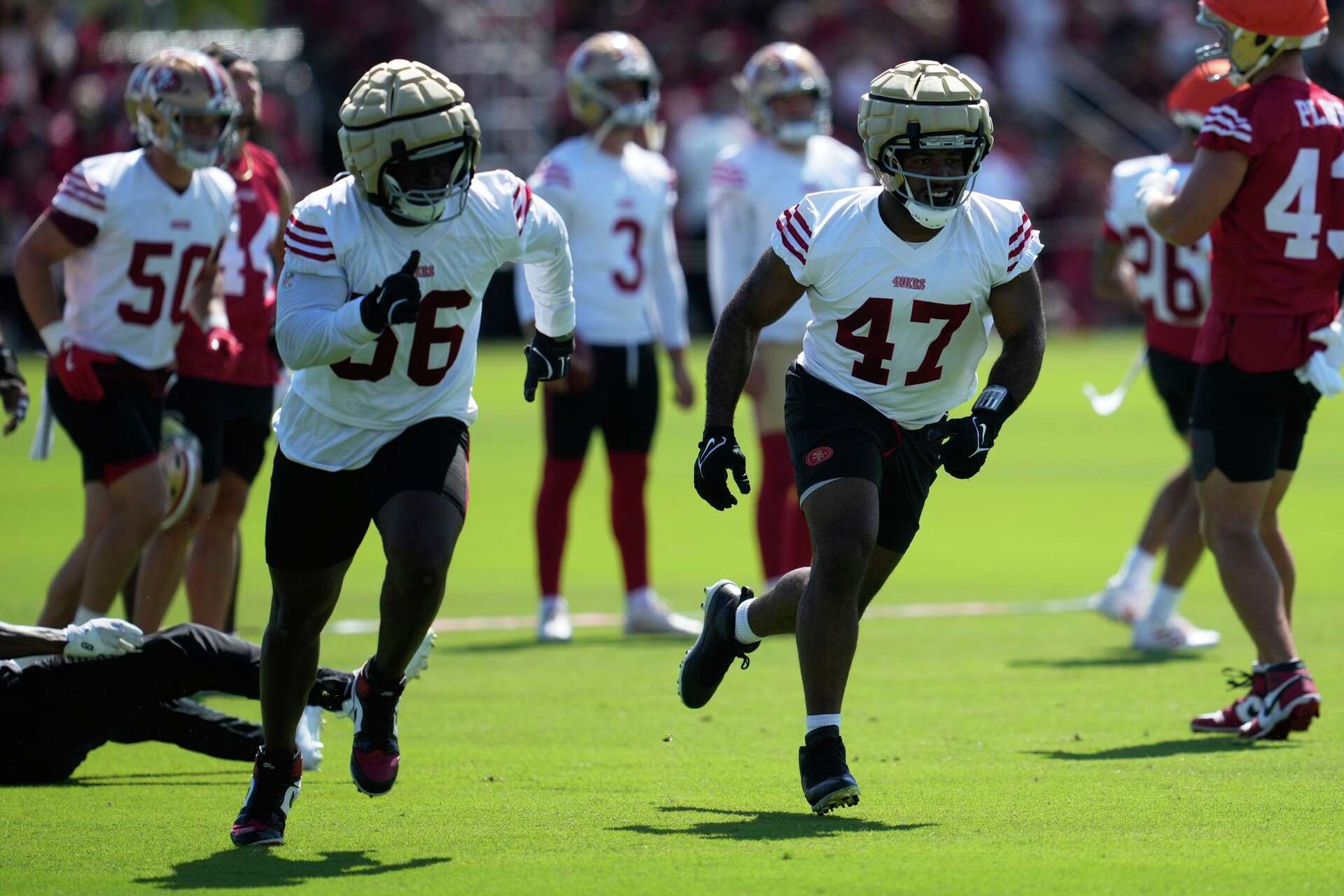 49ers' Tarron Jackson hospitalized after scary training camp injury
