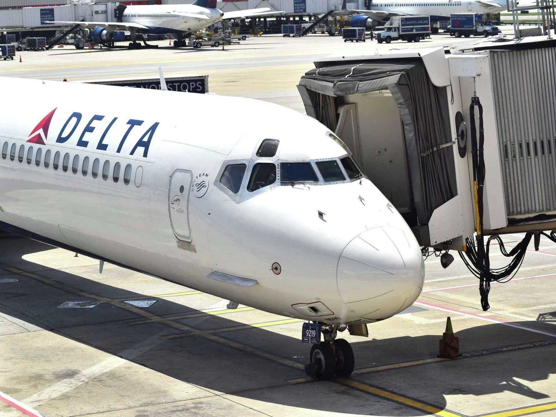 Delta co-pilot charged with child sex assault after arrest at SFO