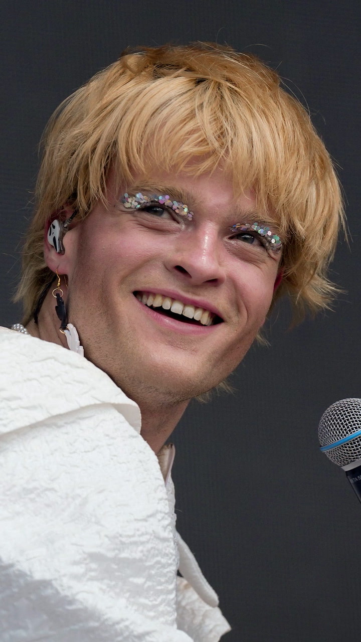 Jake Wesley Rogers talks at ACL Fest about being a rhinestone in the ...