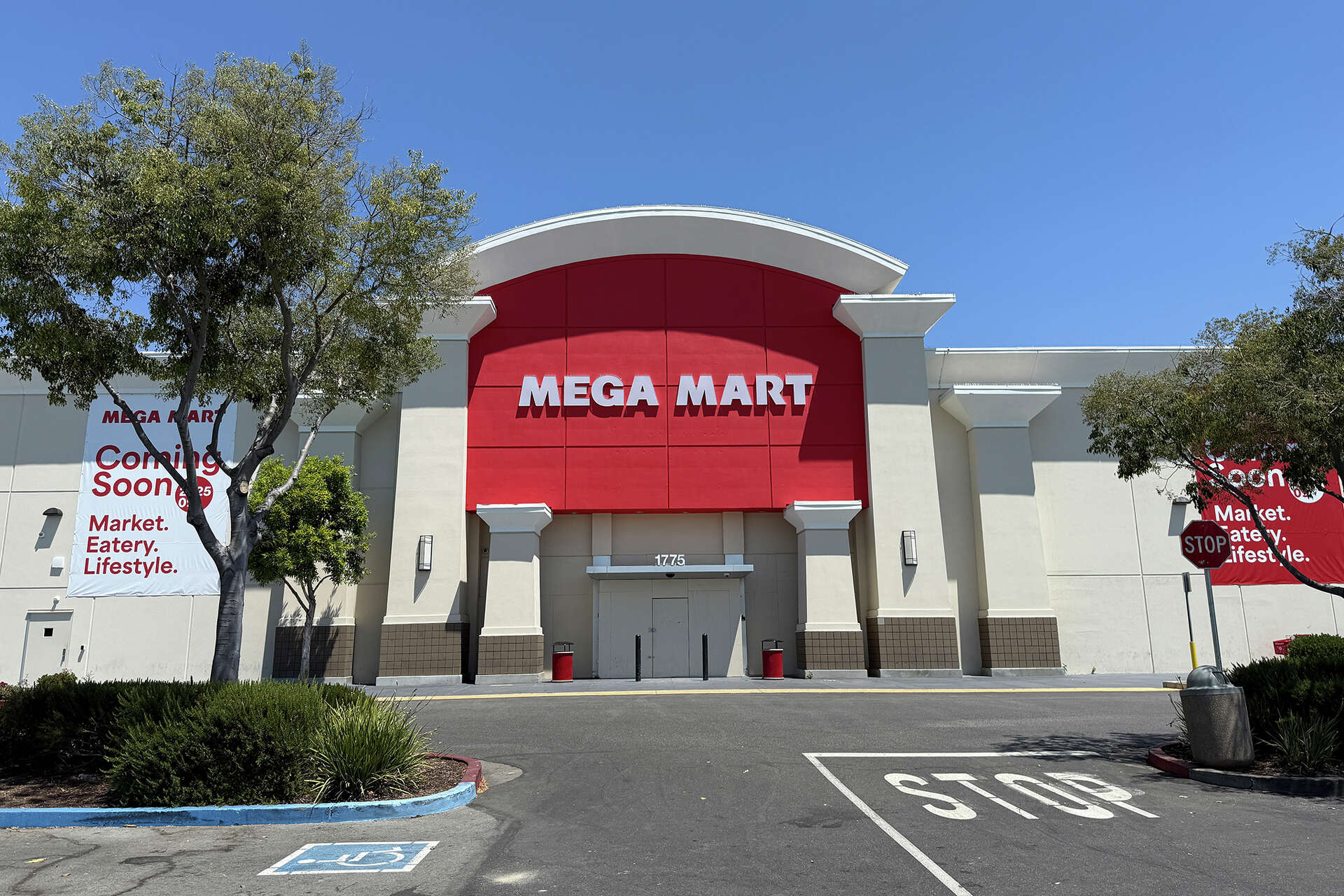 Galaxy Mega Mart