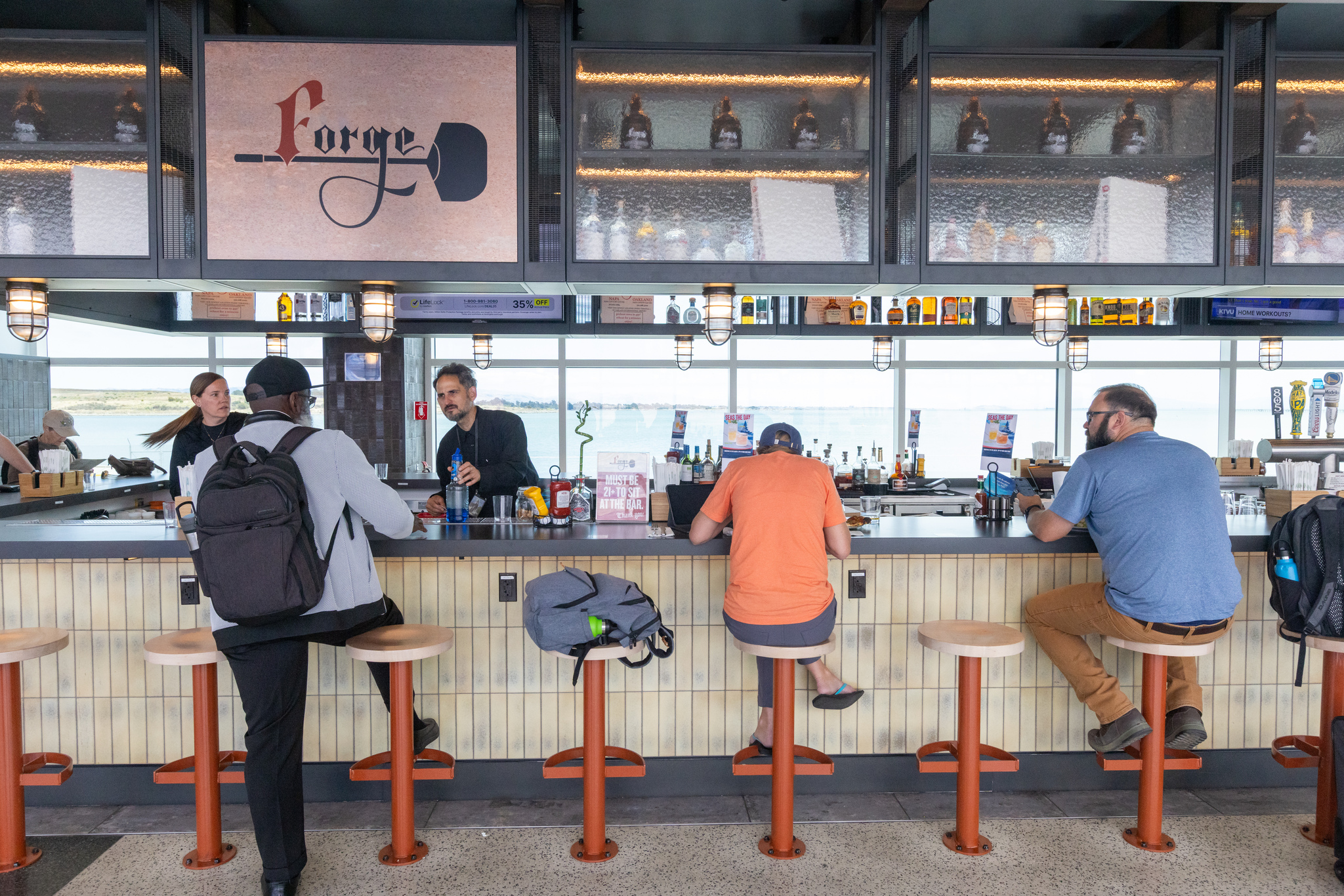 The Bay Area's most famous Tiki bar is headed to Oakland Airport